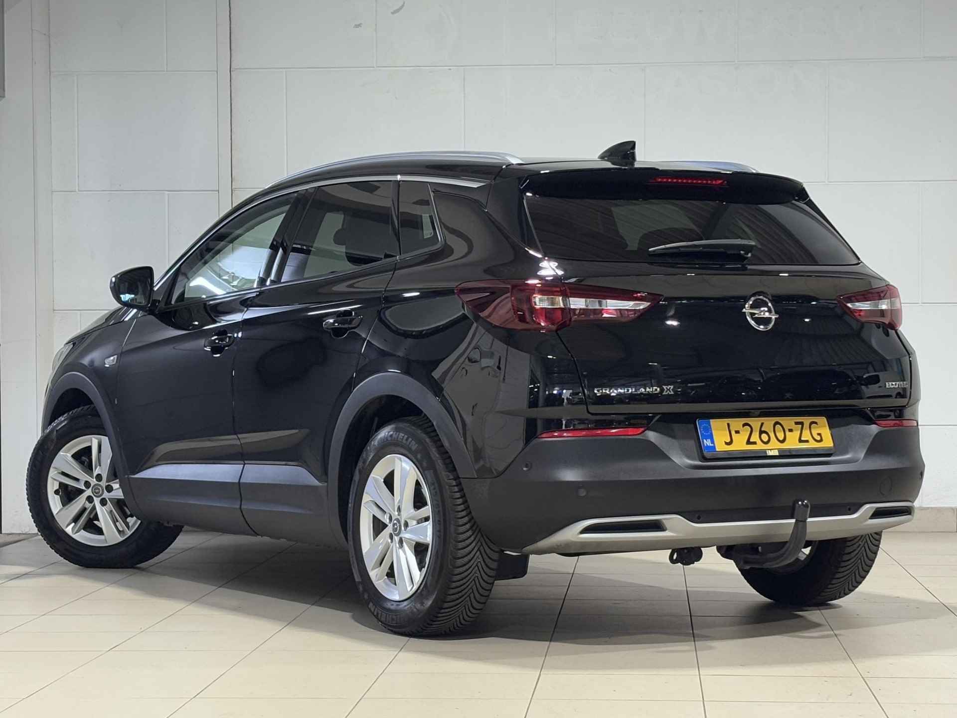 Opel Grandland X 1.2 Turbo 130pk Business Executive |AGR-COMFORT STOEL|TREKHAAK|FULL LED VERLICHTING|NAVI PRO|DAB+|ISOFIX| - 9/54