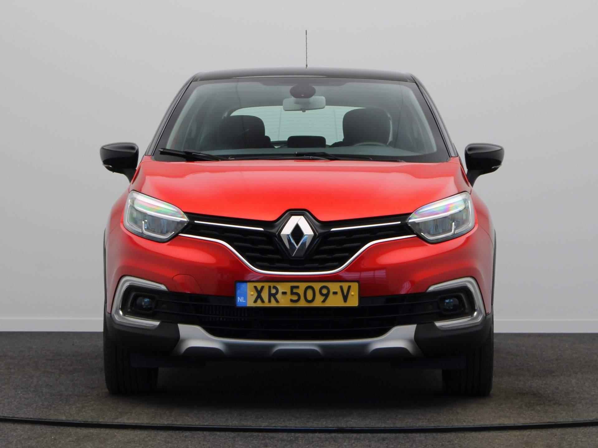 Renault Captur TCe 90pk Intens | Achteruitrijcamera | Climate control | Cruise control | Navigatie | Trekhaak - 6/46