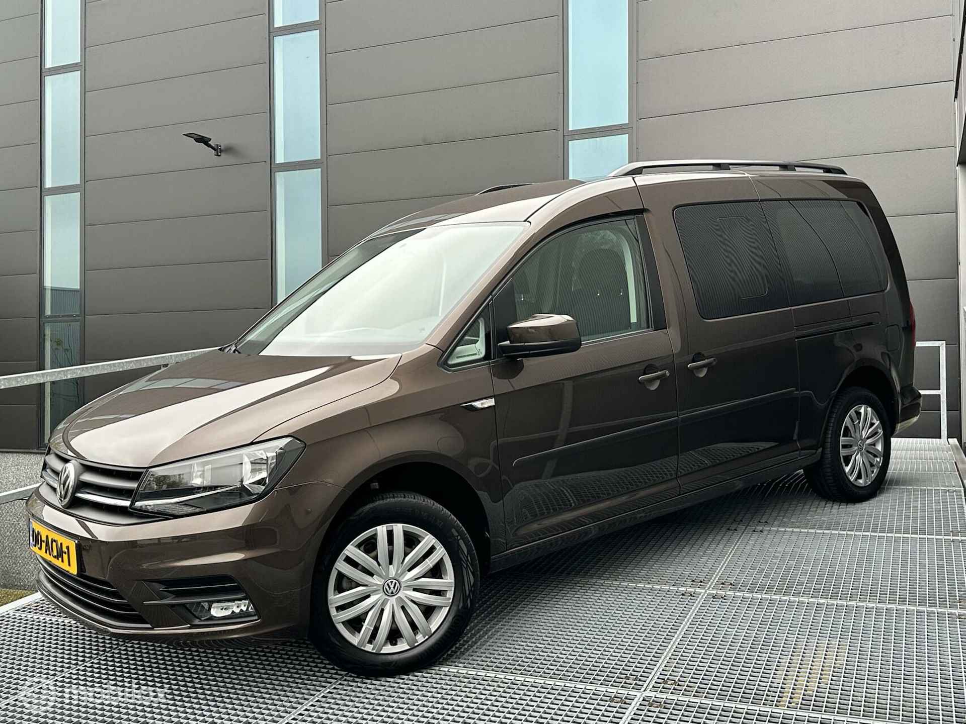 Volkswagen Caddy Maxi Rolstoelauto Autom.  5+1 1.4 TSI Trendline 5p - 9/20