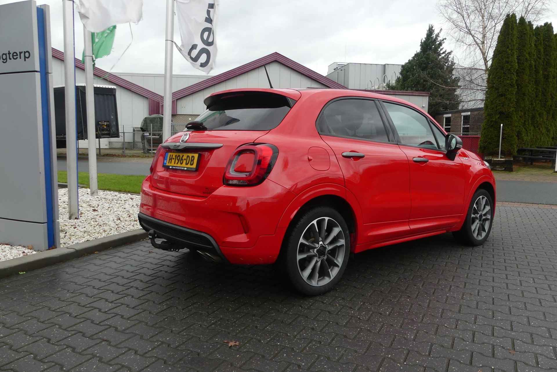 Fiat 500 X 1.3 GSE Sport AUTOMAAT.NAVI.ADAPTIVE CRUISE.LEER.TREKHAAK. - 4/17