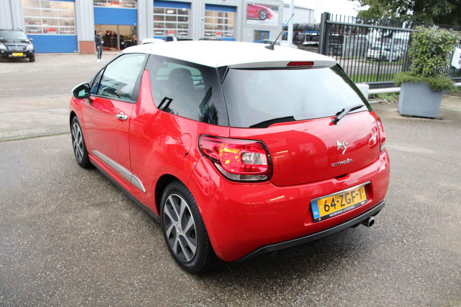 Citroen DS3 1.2 VTi Chic / nwe distributie - 3/17