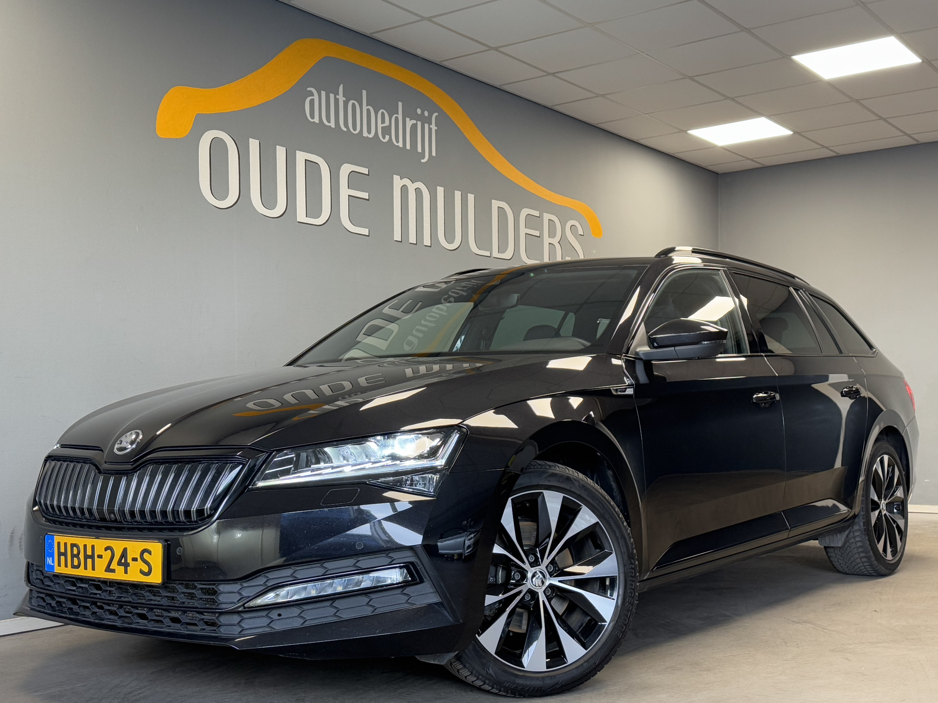 Škoda Superb Combi 1.4 TSI iV Sportline Business 360-Camera/Trekhaak/Standkachel