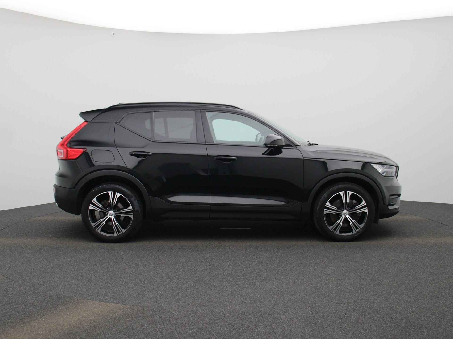 Volvo XC40 1.5 T4 Recharge | PANORAMADAK | HARMAN KARDON | STOEL/STUURVERWARMING | HALF LEDER- HALF ALCANTARA | ELEKTRISCH WEGKLAPBARE TREKHAAK | 360 CAMERA | ELEKTRISCHE BESTUURDERSSTOEL MET GEHEUGEN | - 6/56