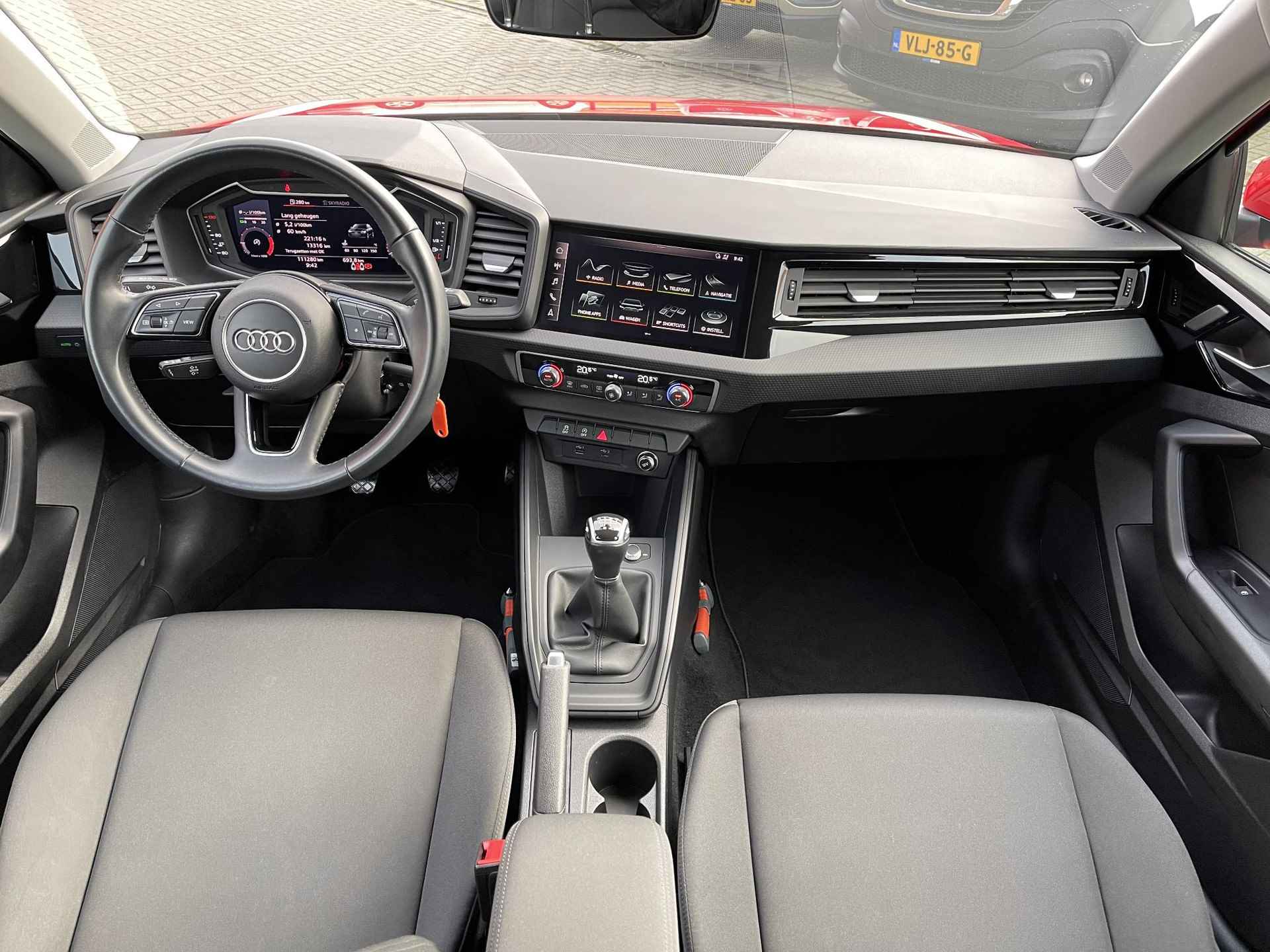 Audi A1 Sportback 25 TFSI Pro Line | Virtual Cockpit | Apple Carplay/Android Auto | Cruise & Climate Control | Park. Sensor | Sportstuur (Leder) | Rijklaarprijs! - 13/26