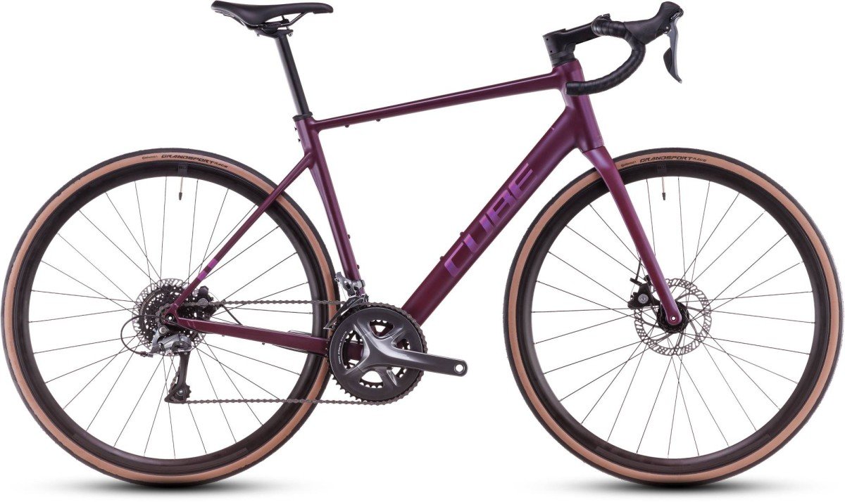 CUBE ATTAIN PRO Heren Hyperpurple/helio 53cm 2025