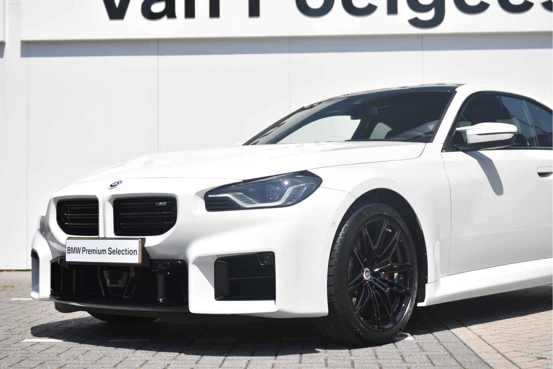 BMW M2  High Executive, M Driver's Pack - 17/28