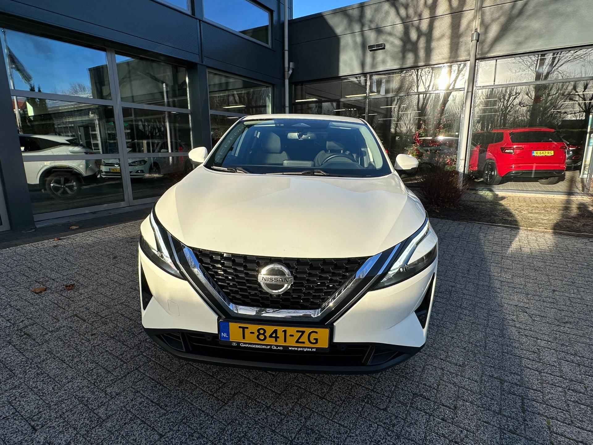 Nissan Qashqai 1.3 MHEV Xtronic N-Connecta stoel-stuurverw. - carplay - 8/31