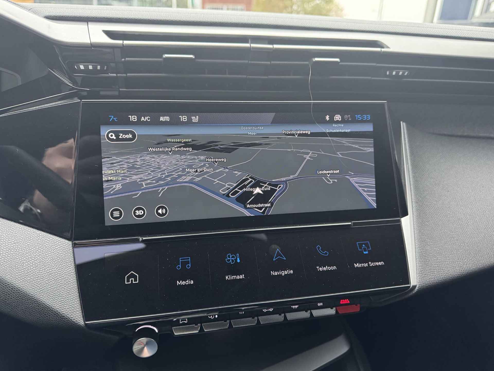 Peugeot e-308 Allure EV 54 kWh APPLE CARPLAY - VOORRAAD - NAVIGATIE - CRUISE CONTROL - 19/28