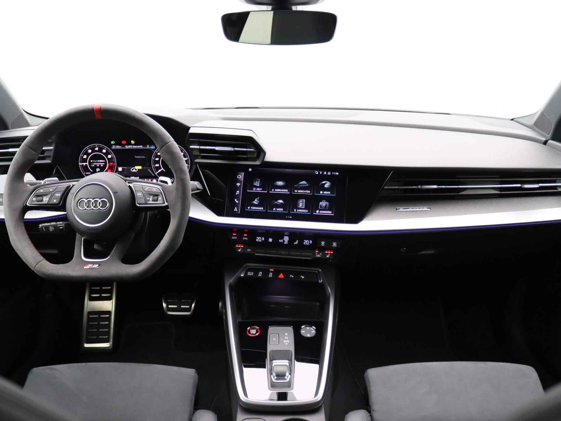 Audi RS3 Sportback 2.5 TFSI RS 3 quattro 400PK S-Tronic Panoramadak, Keyless, Elektrische achterklep, Sportuitlaat, Elektrisch inklapbare spiegels, Side assist, Bang&Olufsen soundsysteem - 17/49