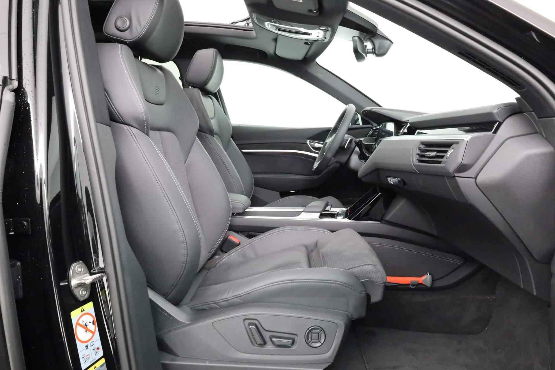Audi Q8 e-tron S Edition 55 quattro 408pk | Panoramadak | Tweede laadaansluiting | Camera - 47/52