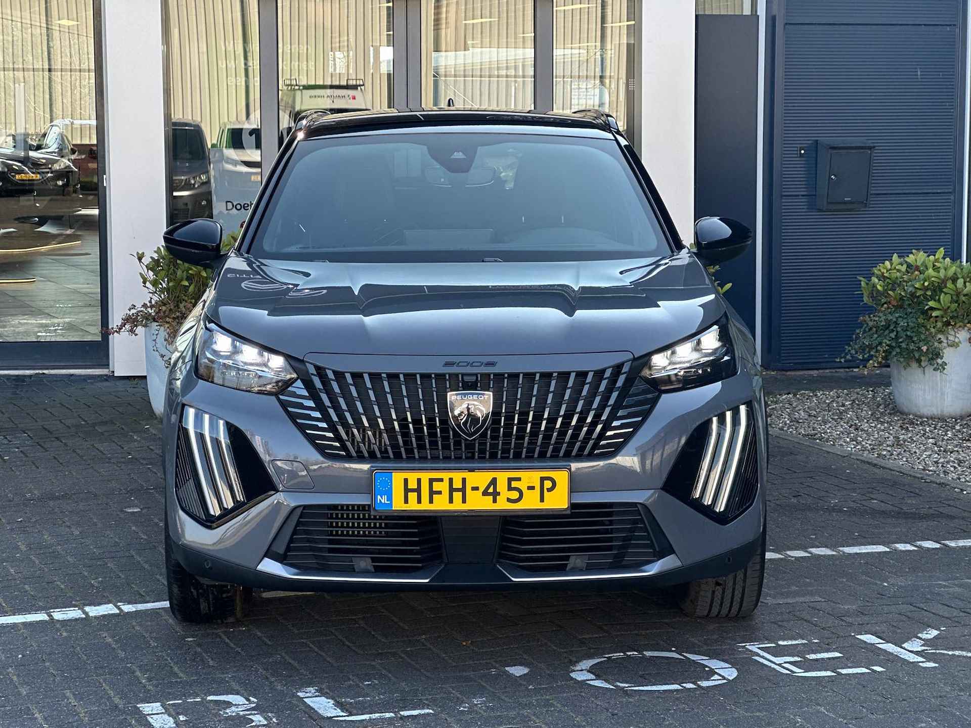 Peugeot 2008 1.2 PureTech 130pk GT | Stoelverwarming/-Massage | Alcantara | Adaptive Cruise Control | 360 Camera | Apple Carplay/Android Auto | Navigatie | Full LED | Keyless Entry/Start | BLIS - 5/36