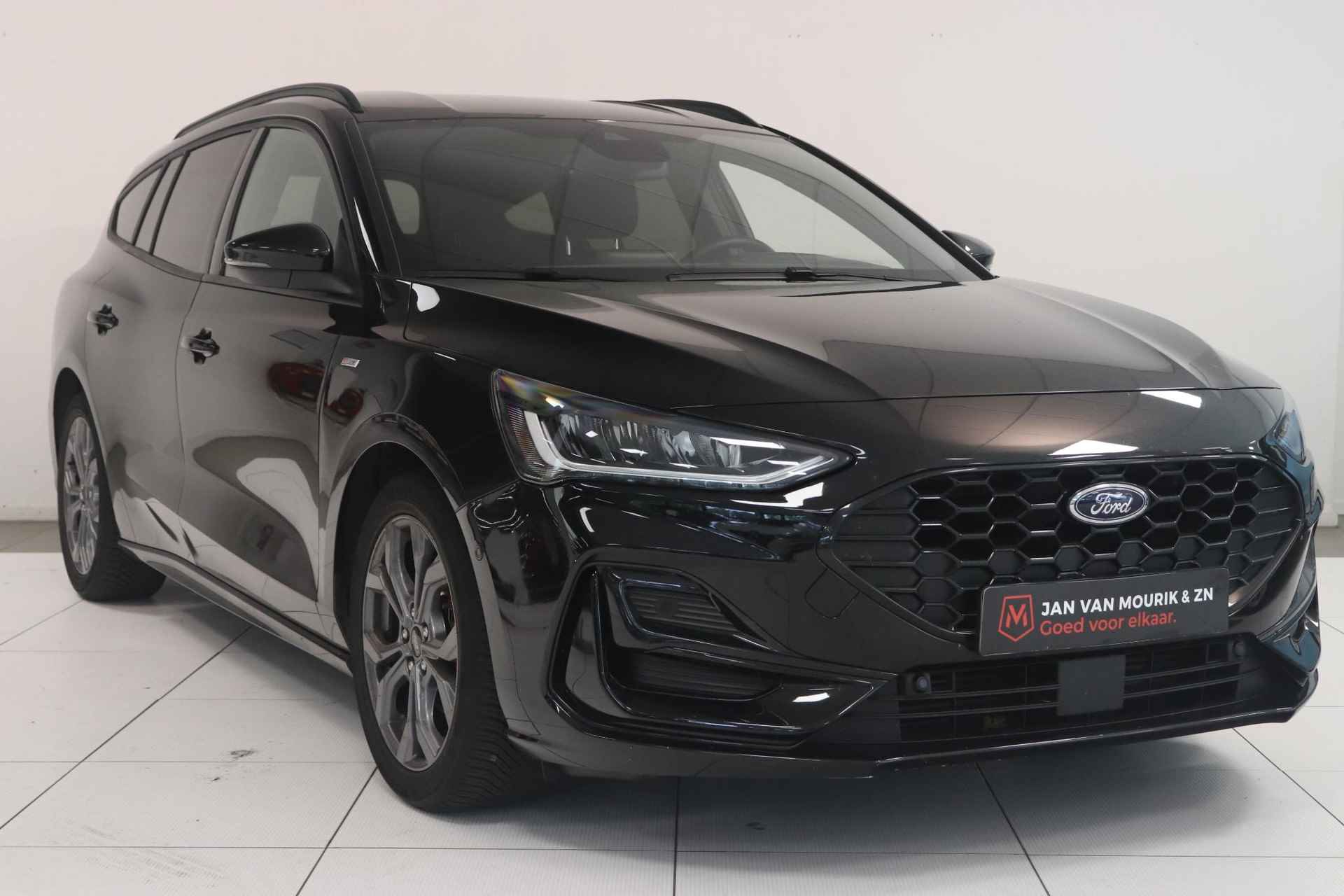 Ford Focus Wagon 1.0 EcoBoost Hybrid ST Line X | Navigatie | Achteruitrijcamera | Pack Winter | - 8/37