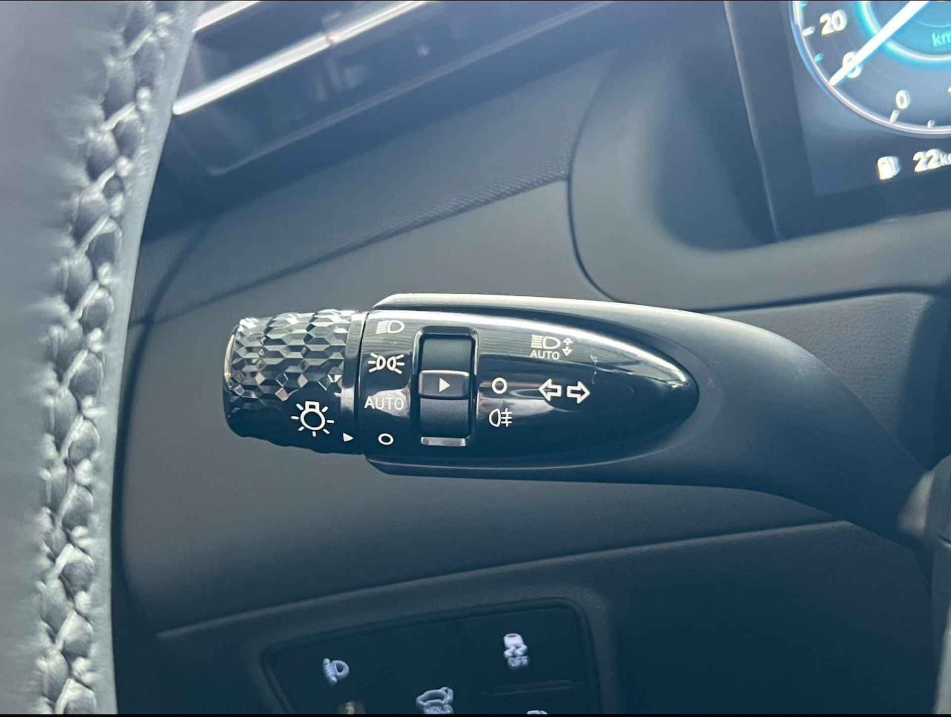 Hyundai Tucson 1.6 T-GDI PHEV Comfort Smart 4WD / €8.500,- Prijsvoordeel! / Rijklaarprijs / Direct Leverbaar / Navigatie + Apple Carplay/Android Auto / Climate Control / Keyless Entry & Start / - 3/28