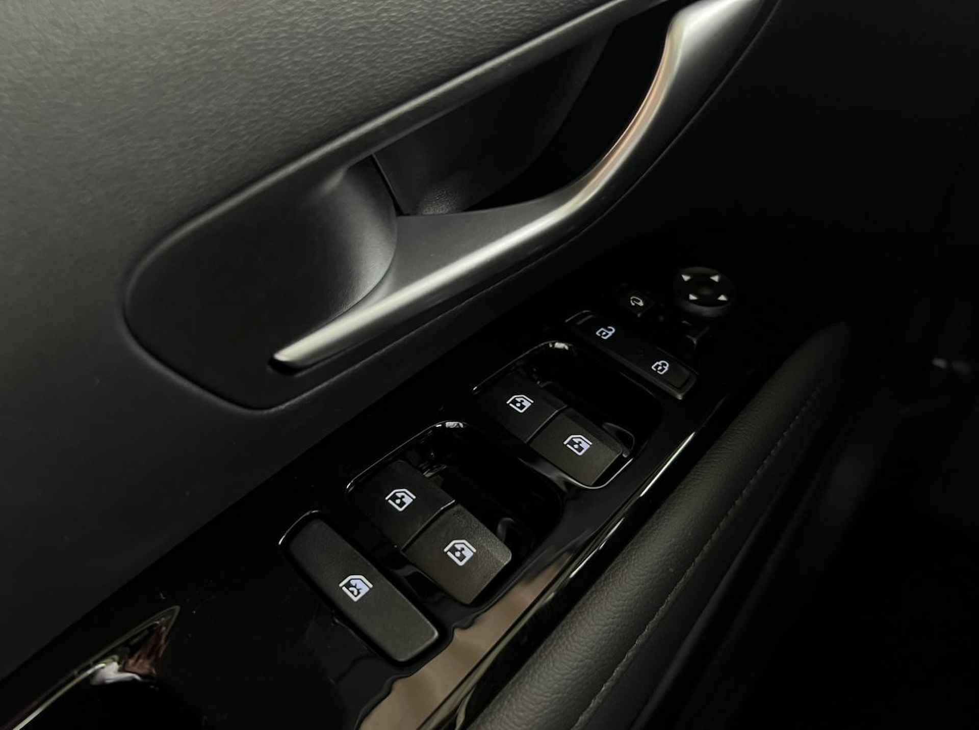 Hyundai Tucson 1.6 T-GDI PHEV Comfort Smart 4WD / € 7.000,- Prijsvoordeel! / € 42.790,- Rijklaar / Direct Leverbaar / Navigatie + Apple Carplay/Android Auto / Climate Control / Keyless Entry & Start / - 15/28