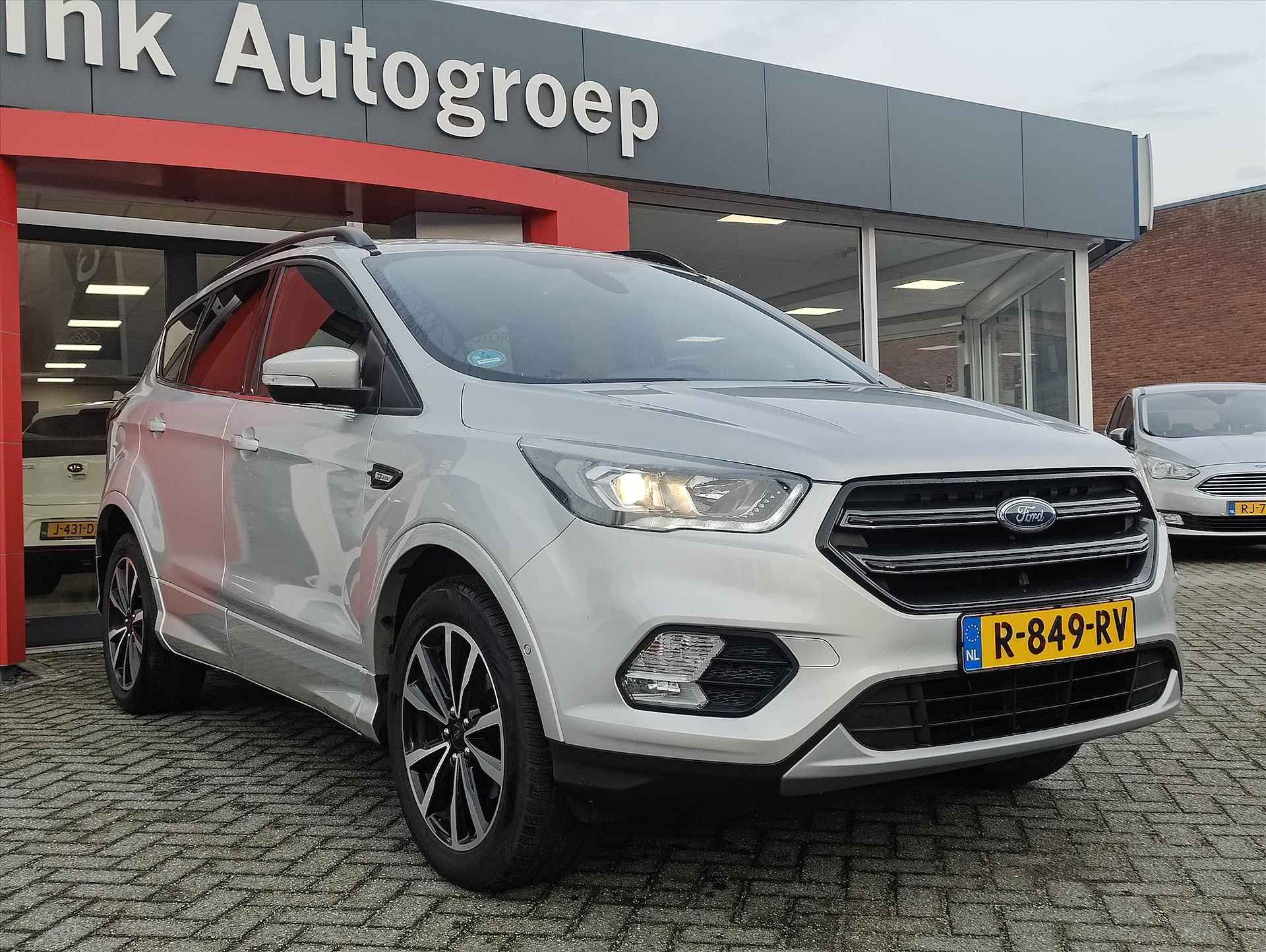 Ford Kuga 1.5 EcoBoost 150PK 2WD ST Line | Stoel en stuur verwarming | Trekhaak 2000 KG | Navigatie | - 28/36