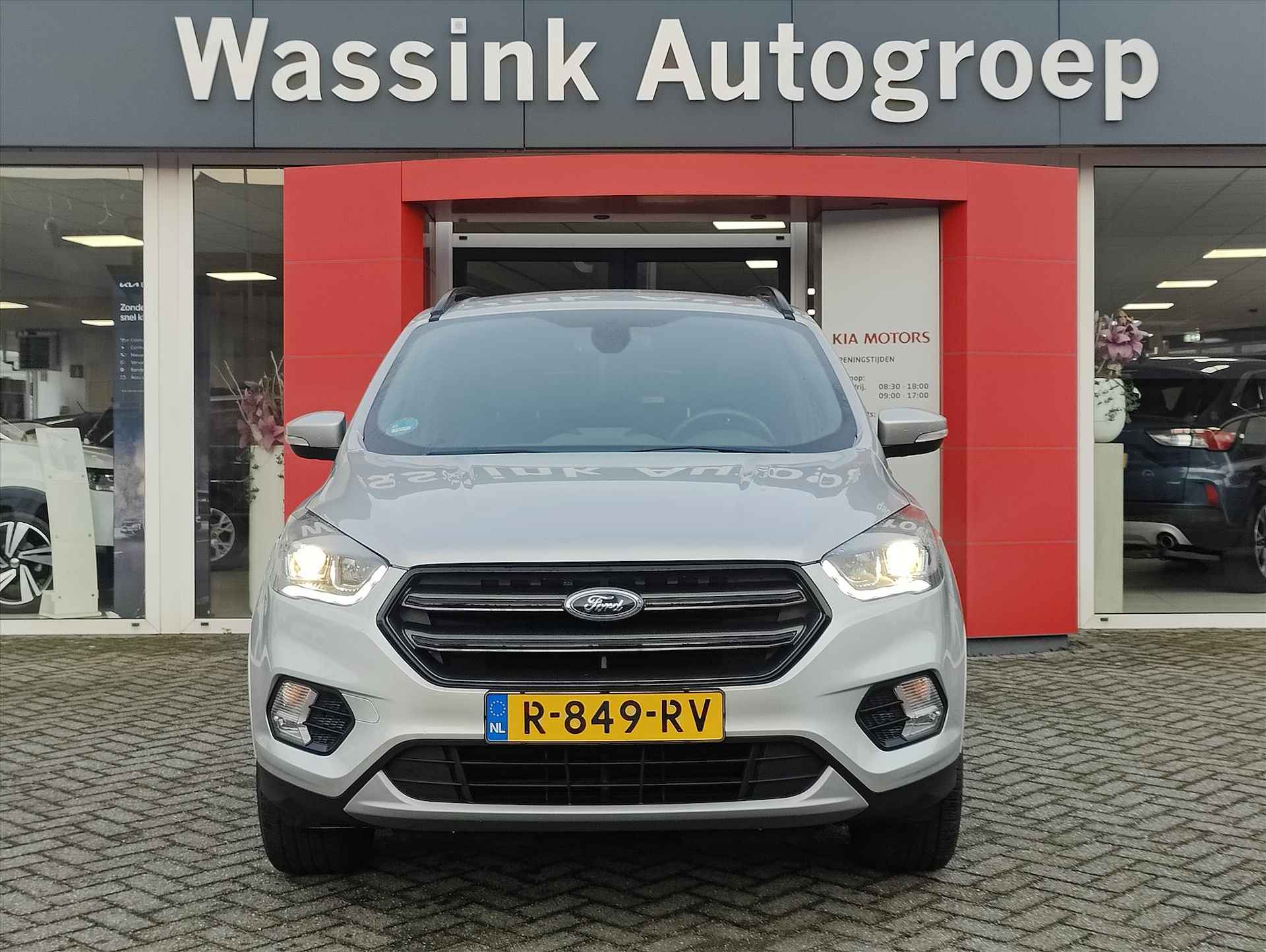 Ford Kuga 1.5 EcoBoost 150PK 2WD ST Line | Stoel en stuur verwarming | Trekhaak 2000 KG | Navigatie | - 29/36