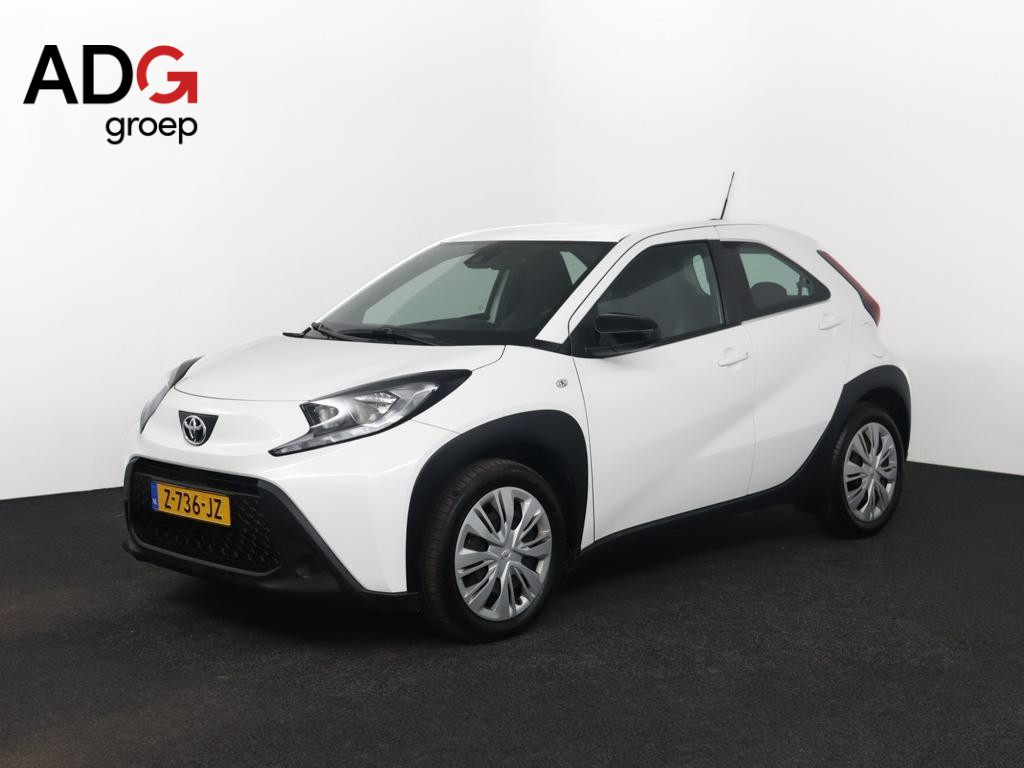 Toyota Aygo X 1.0 VVT-i MT Play