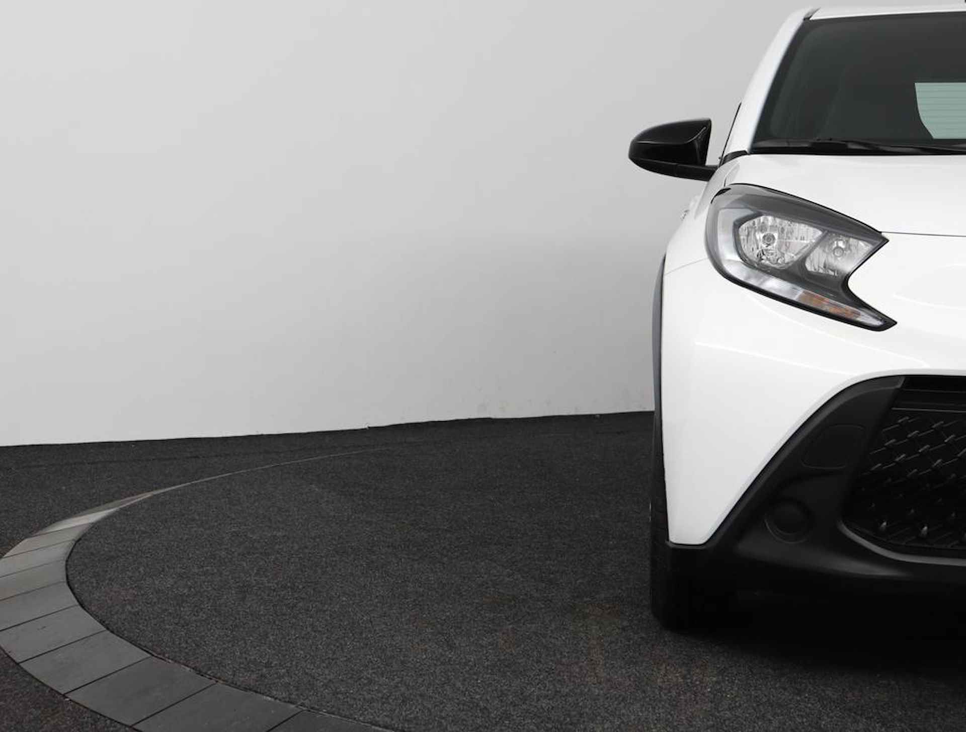 Toyota Aygo X 1.0 VVT-i MT Play - 34/63