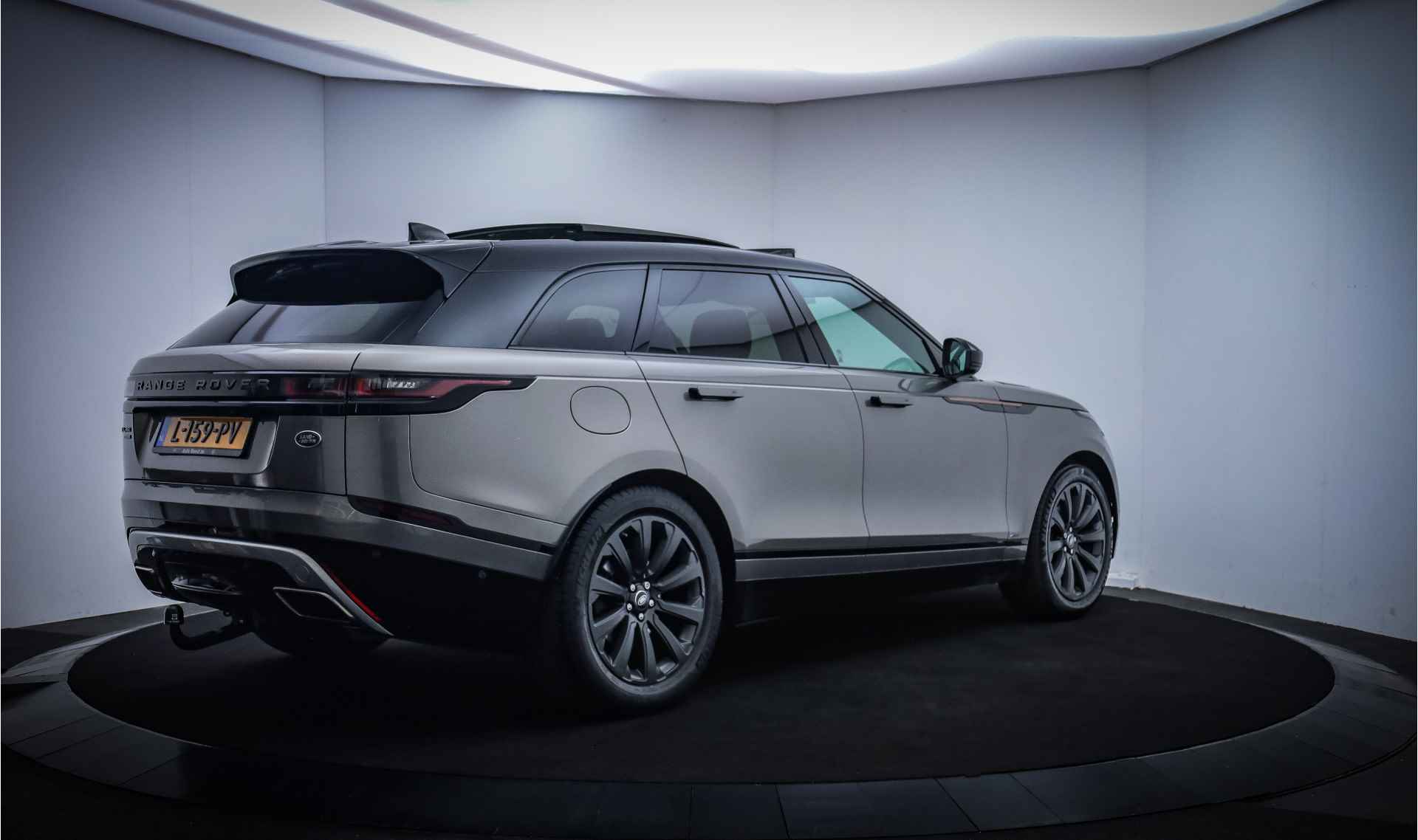 Land Rover Range Rover Velar 3.0V6 381Pk R Dynamic AWD HSE PANO/MEMORY/MERIDIAN/CAMERA/CARPLAY/BLINDSPOT/NAVI/STOELVERW./LUXE LEDER/LMV 20''/AFN TREKHAAK - 5/28