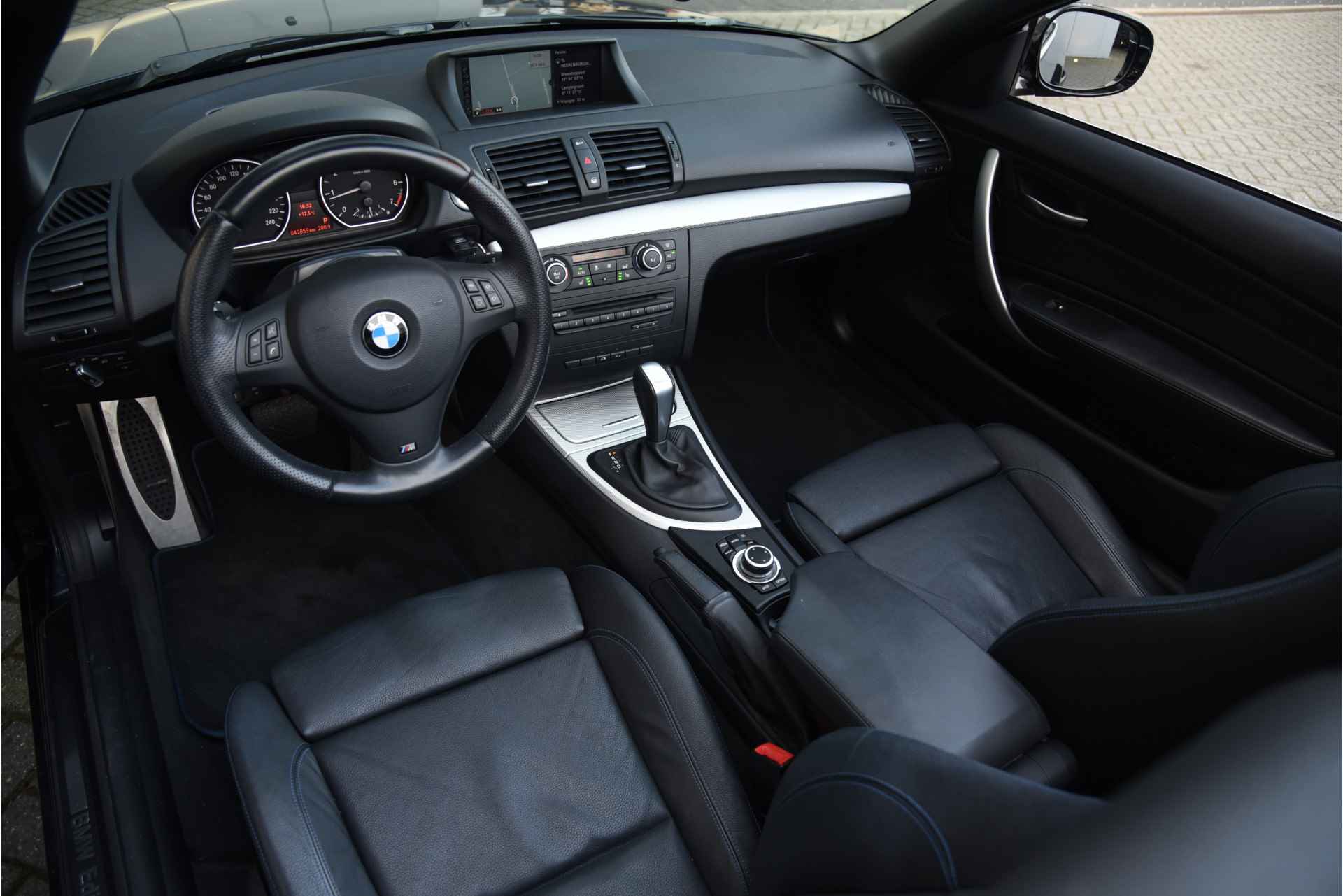 BMW 1 Serie Cabrio 118i M Sport Edition - 7/33