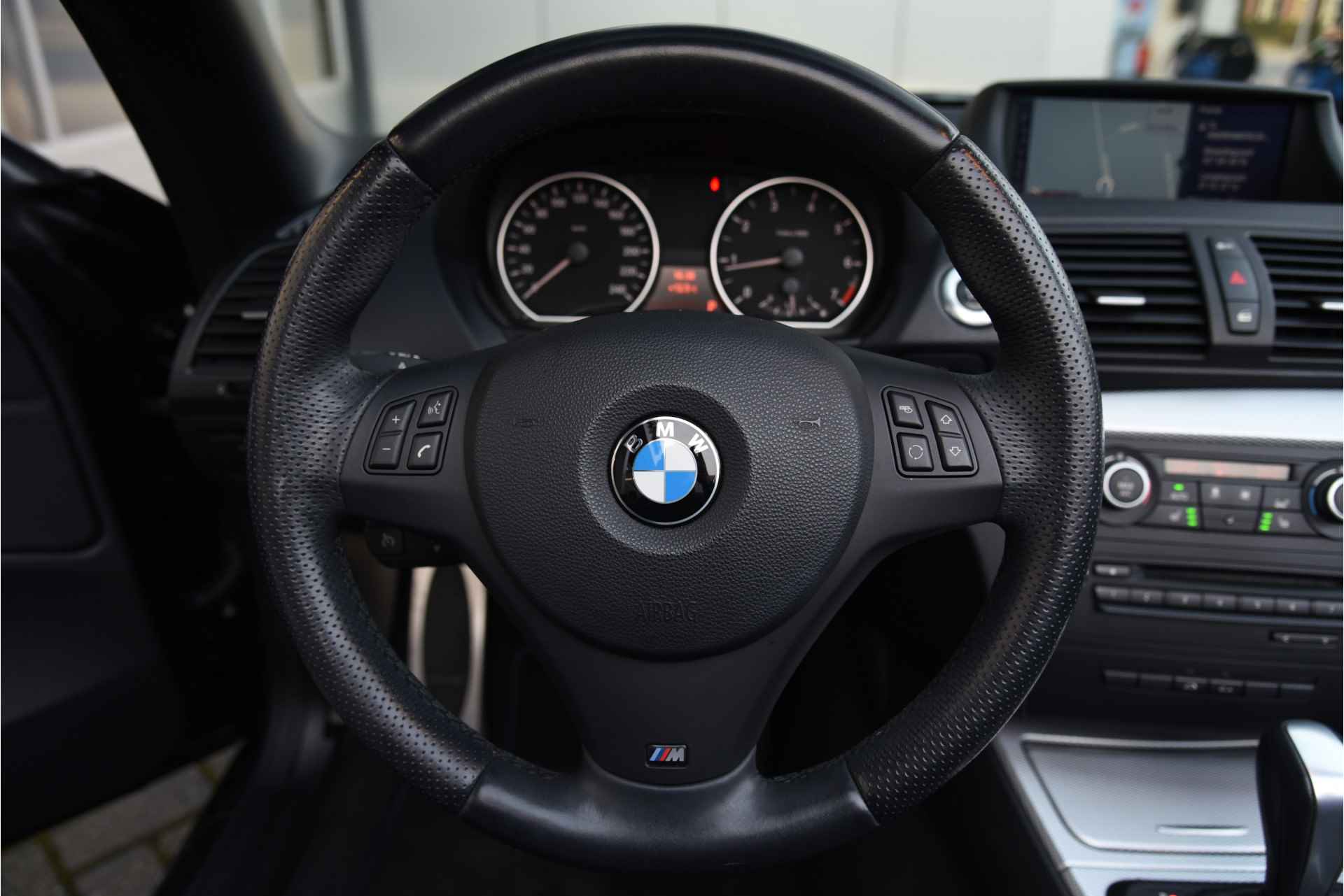 BMW 1 Serie Cabrio 118i M Sport Edition - 8/33