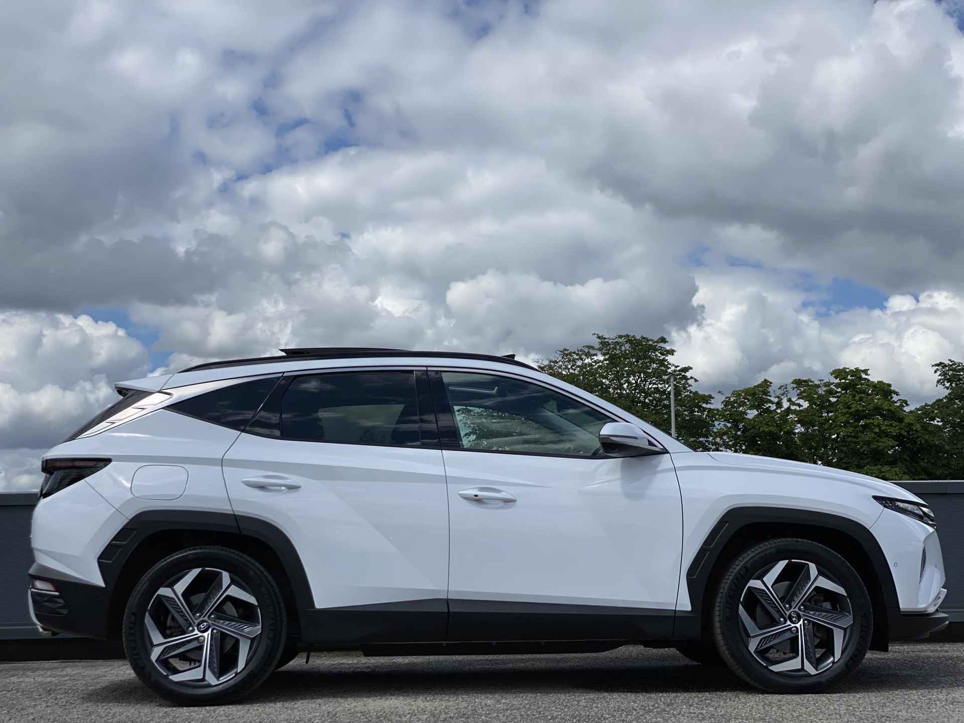 Hyundai Tucson 1.6 T-GDI 265 PK PHEV Premium Sky 4WD | Lederen stoelen incl memory | Plug-inn |Panorama-Schuifkanteldak | Navi Pro || - 6/49