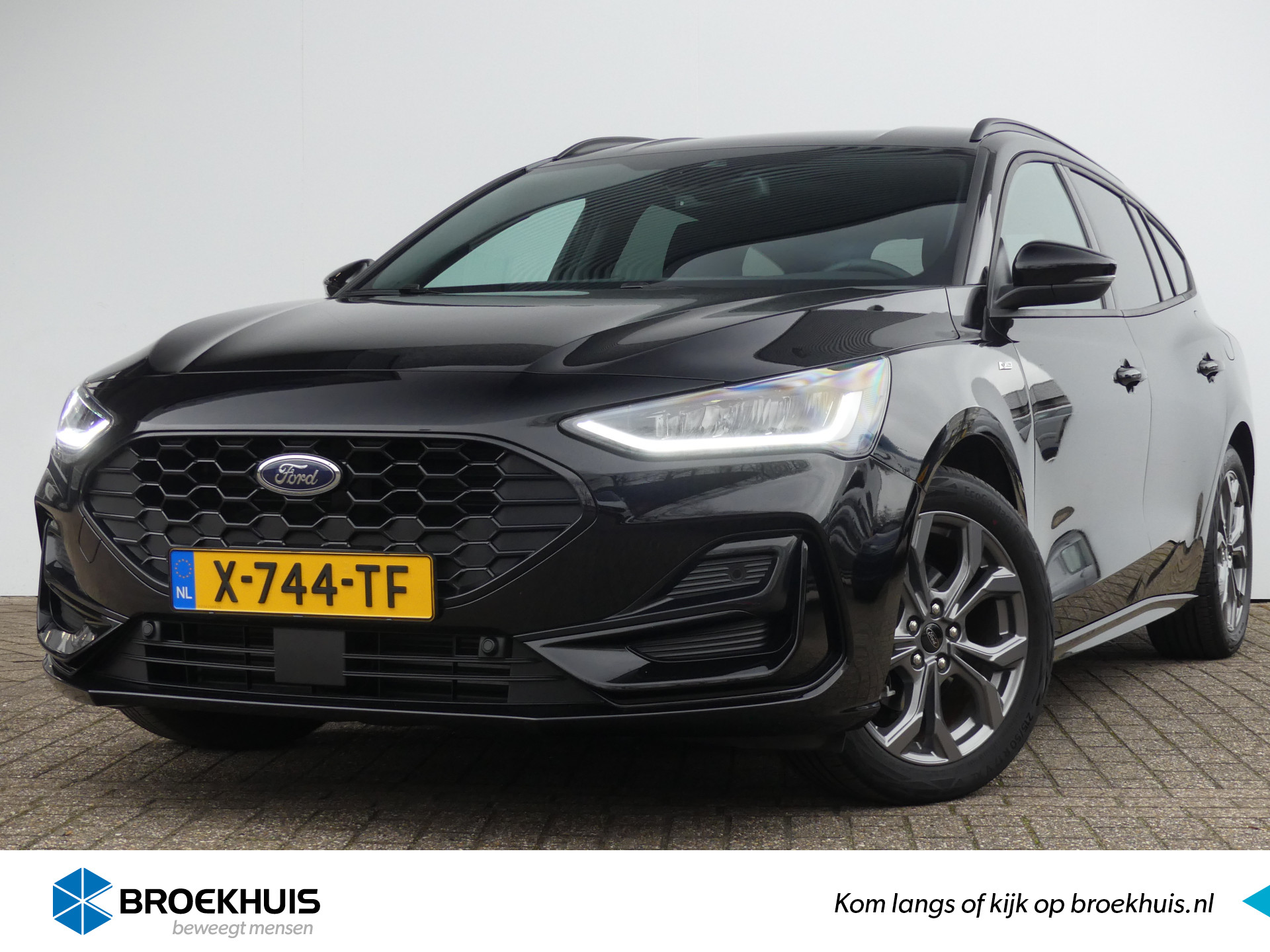 Ford Focus Wagon 1.0 EcoBoost Hybrid 155PK ST-Line X Automaat | ADAPTIVE CRUISE | DODEHOEKDETECTIE | STOEL+STUURVERWARMING | CAMERA | bij viaBOVAG.nl