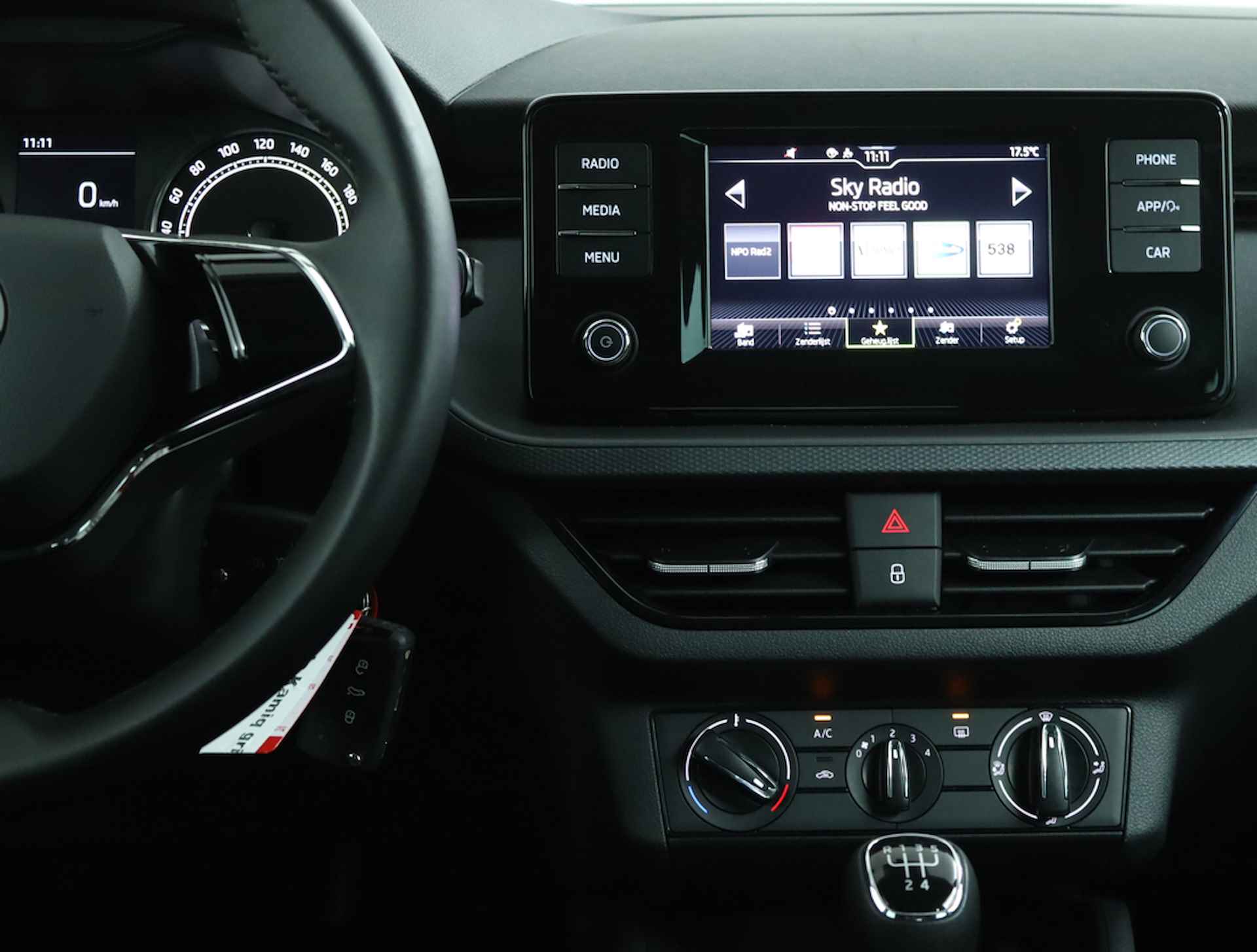 Škoda Kamiq 1.0 TSI Active - Mooie Velgen! - Bluetooth - Cruise Control - LED Koplampen - Airco - Bovag Garantie - 41/54