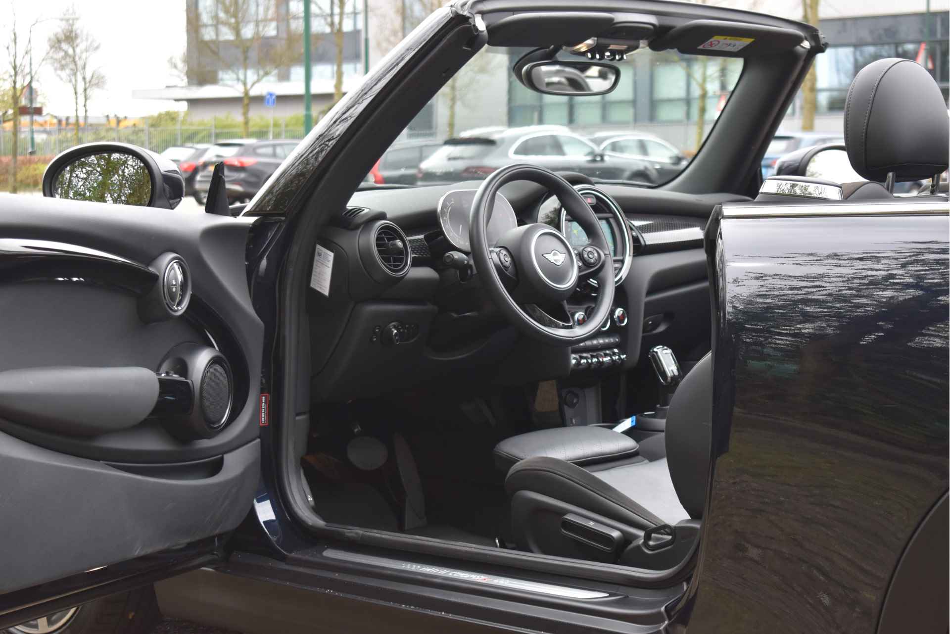 MINI Cabrio 2.0 Cooper S Hammersmith | Carplay | Camera | Leder | Stoelverw | Navi | Cruise Contr | Full LED | LM-Velgen - 50/72