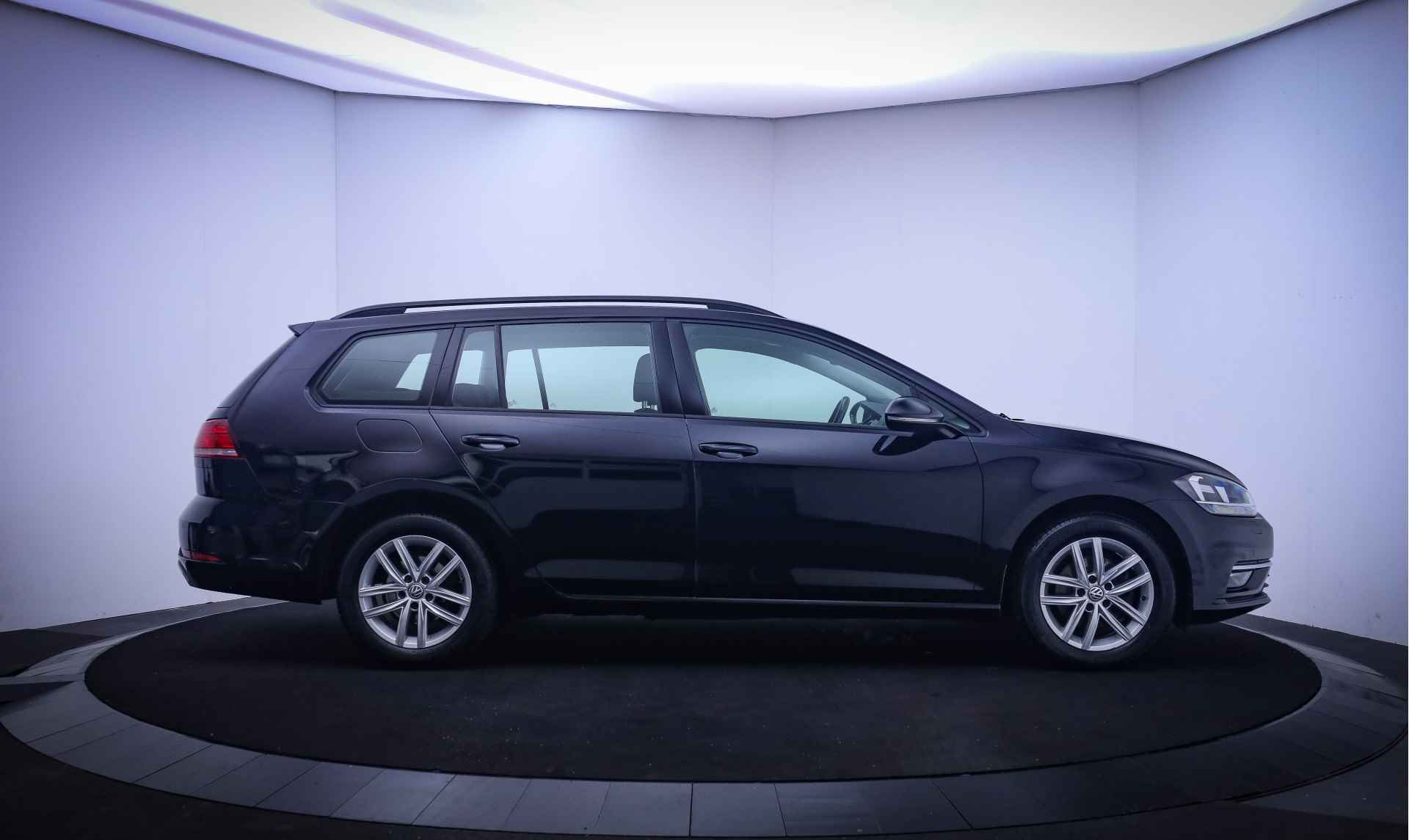 Volkswagen GOLF Variant 1.4TSI 150Pk Comfortline Business ADAPTIVE CRUISE/CLIMA/STOELVERW./TREKHAAK/PDC V+A/LMV - 4/25