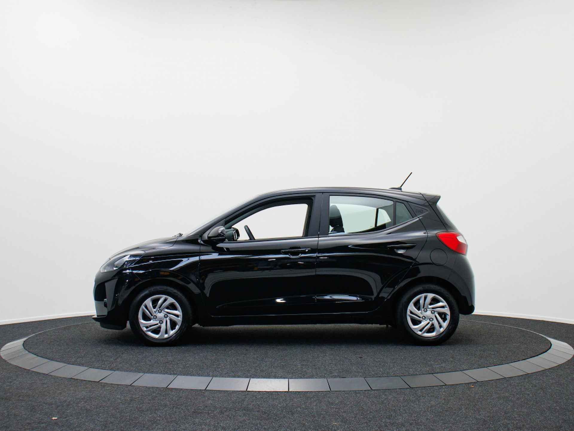 Hyundai i10 1.0 Comfort | Private lease 309 p.m. - 10/40