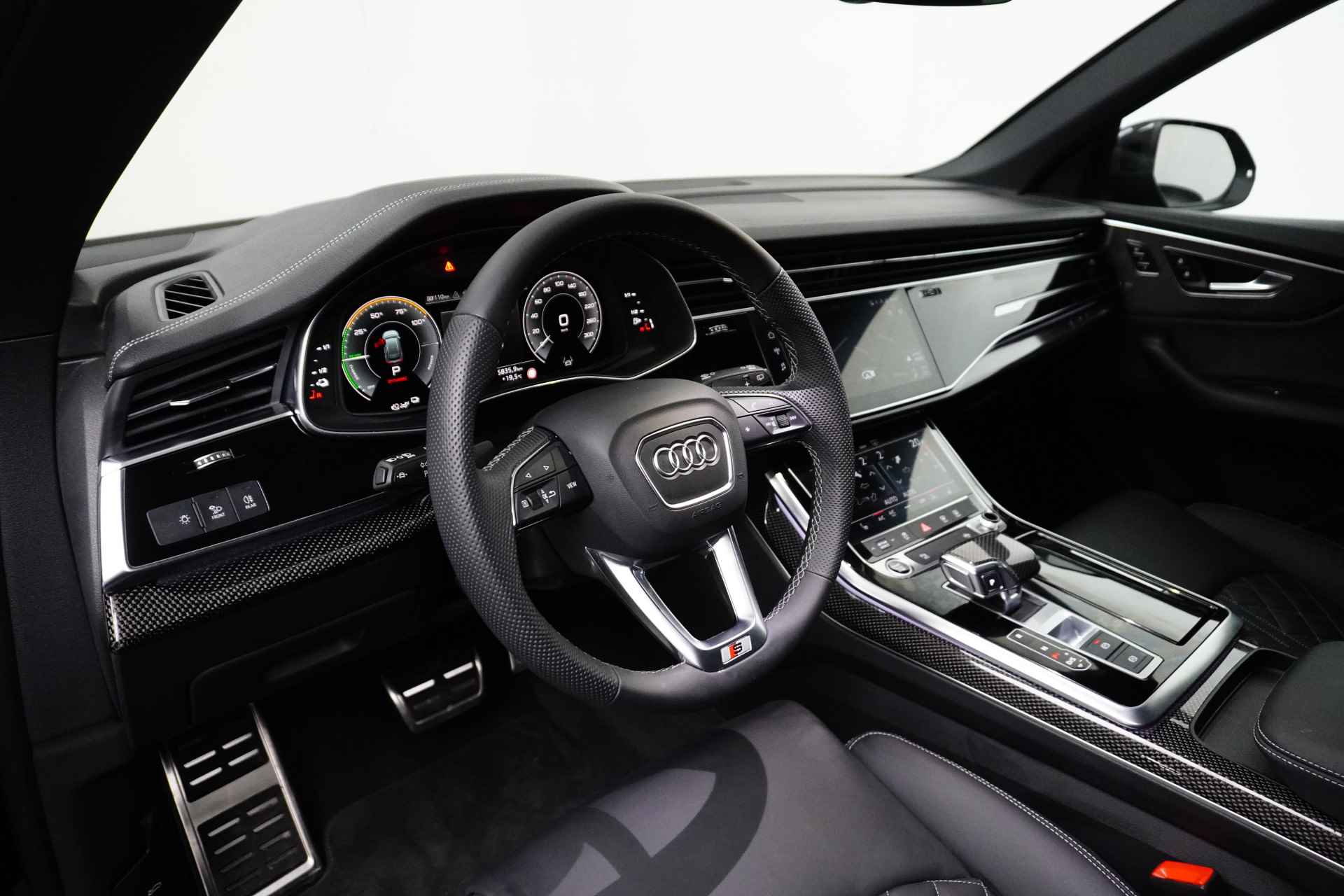 Audi Q8 60 TFSI e 462 pk quattro Pro Line S Competition | Panoramadak | Carbon | Trekhaak | Valcona Leder | - 27/45