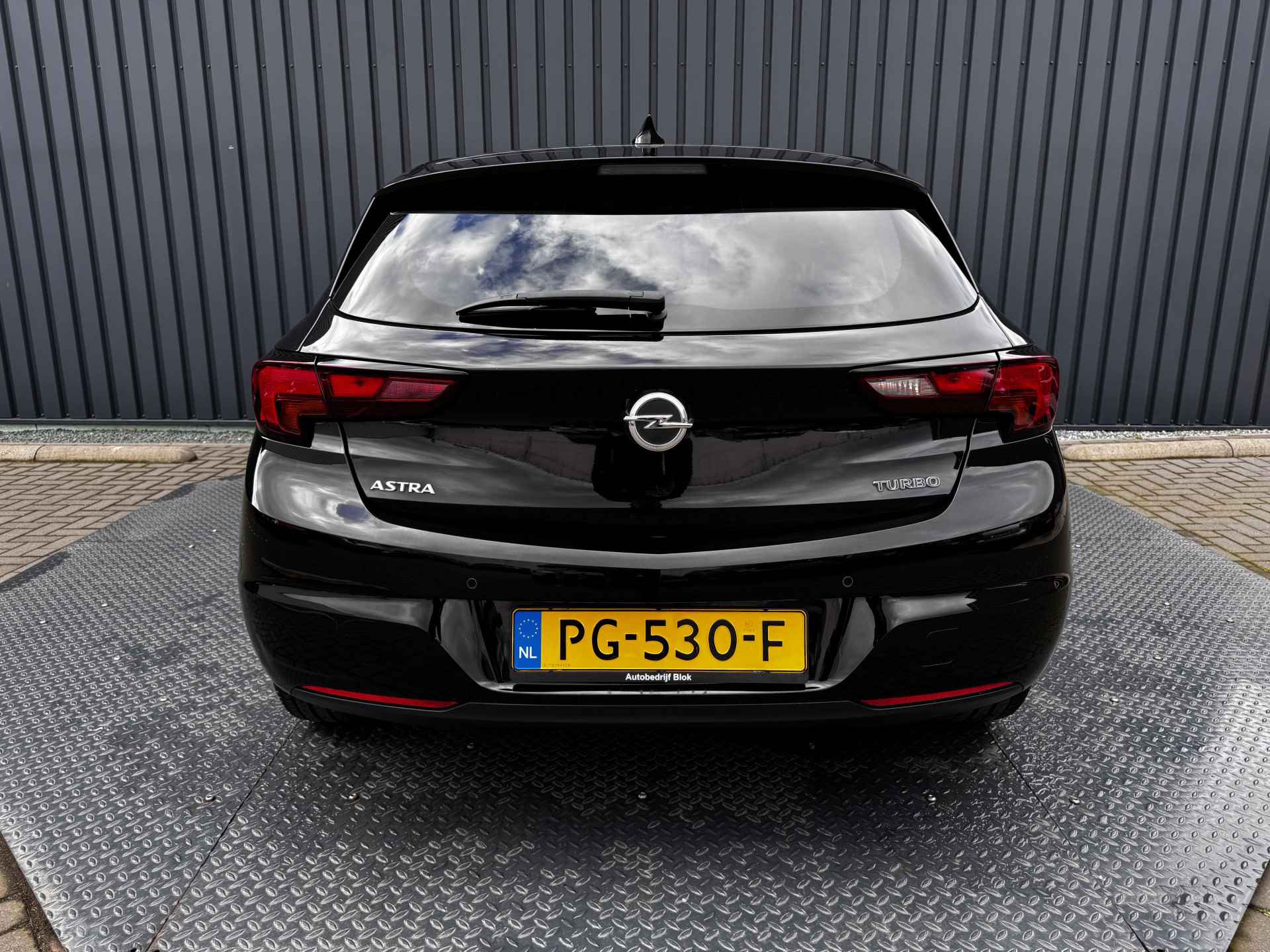 Opel Astra 1.4 Turbo 150Pk Online Edition | Navi | 17'' | PDC V&A | DAB | Prijs Rijklaar!! - 27/37
