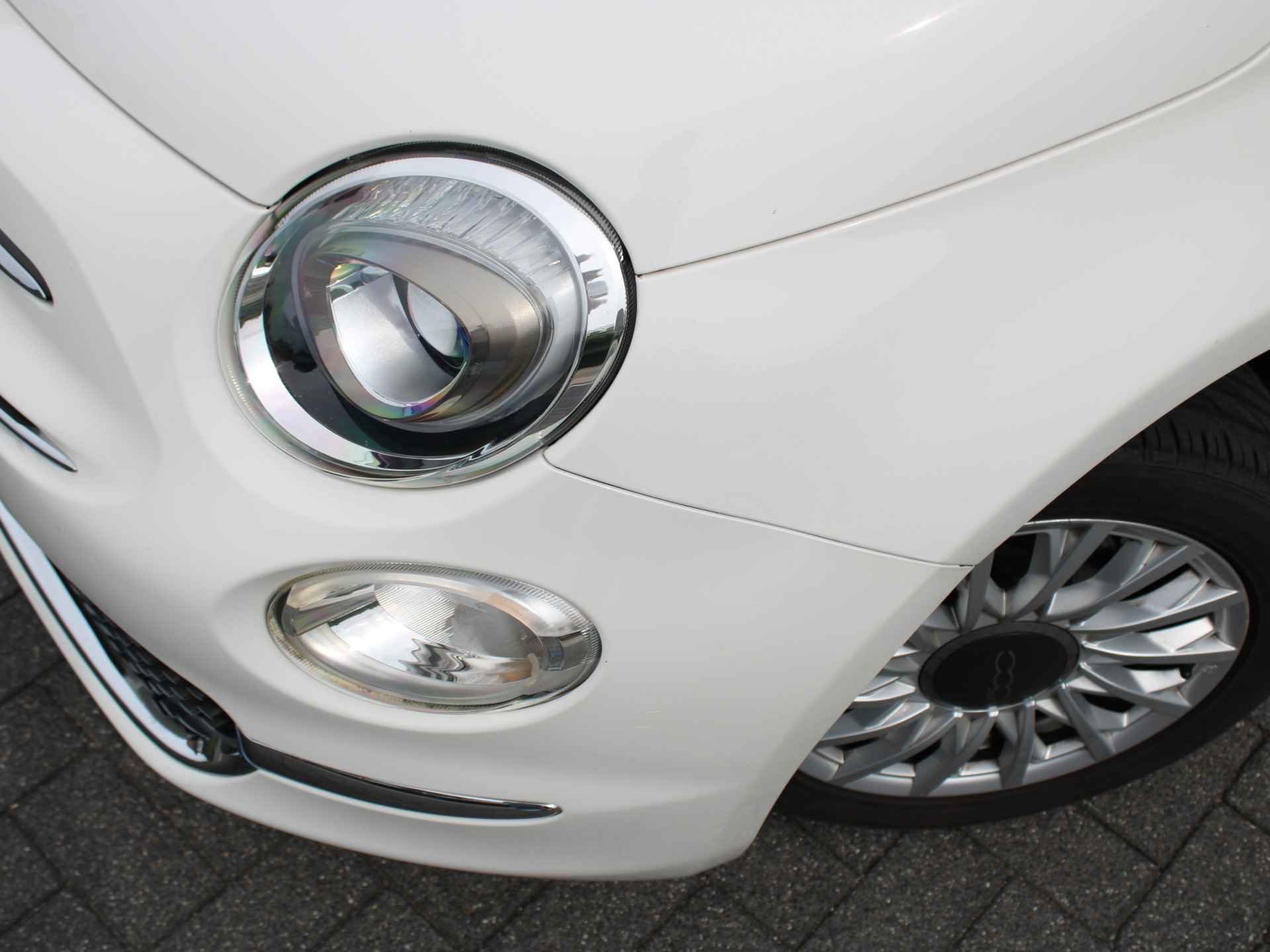 Fiat 500C 1.2 69PK Automaat Climate control, Bluetooth, Elektrisch dak, Cruise control, Elektrische ramen, Parkeersensoren - 3/37