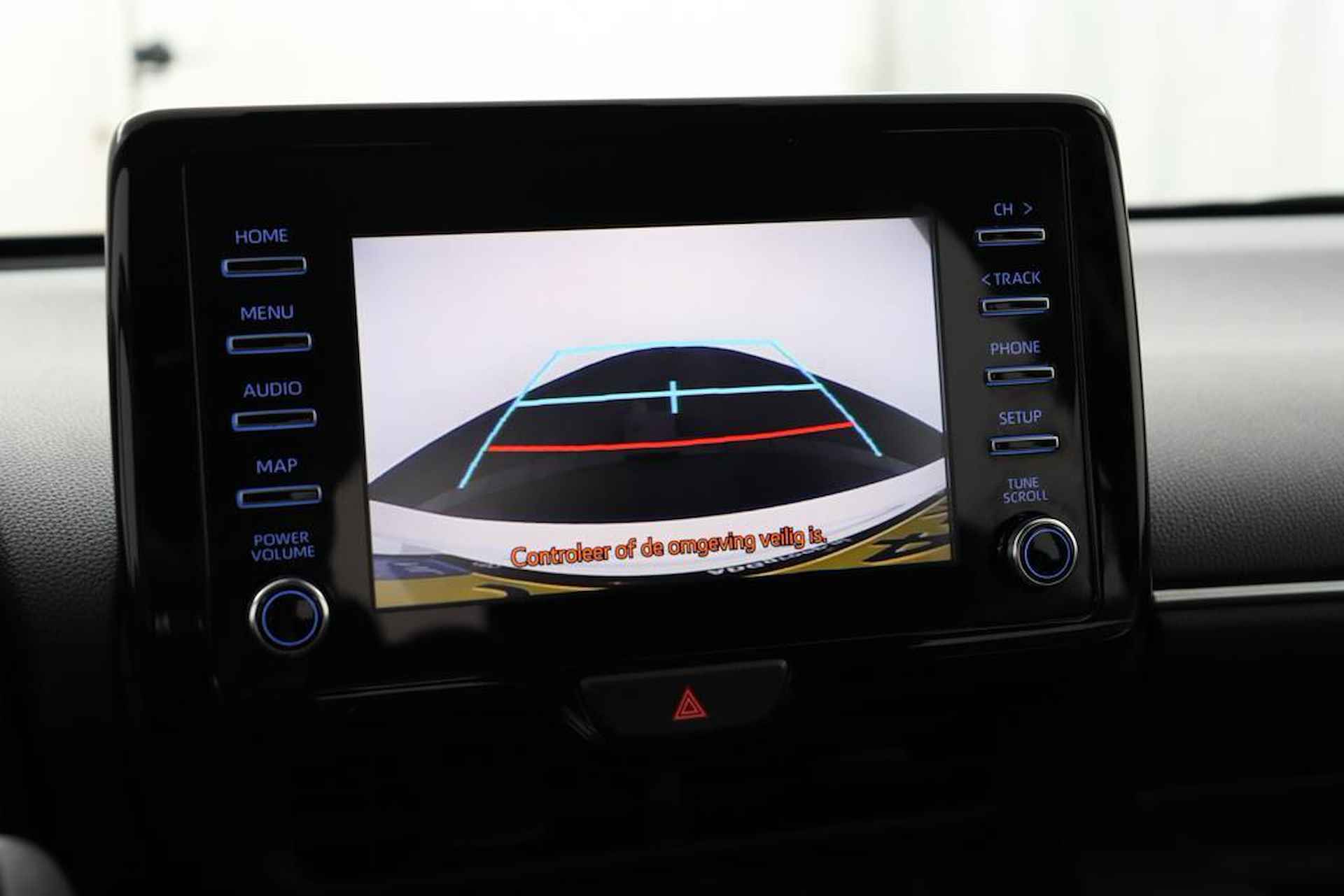 Toyota Yaris 1.5 Hybrid Active | Parkeercamera | Climate-Control | Apple Carplay/Android Auto | - 8/48