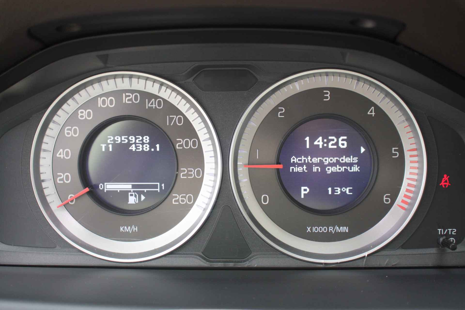 Volvo XC70 2.0 D3 FWD Limited Edition | Trekhaak | Automaat | Leer | Schuifdak - 33/50