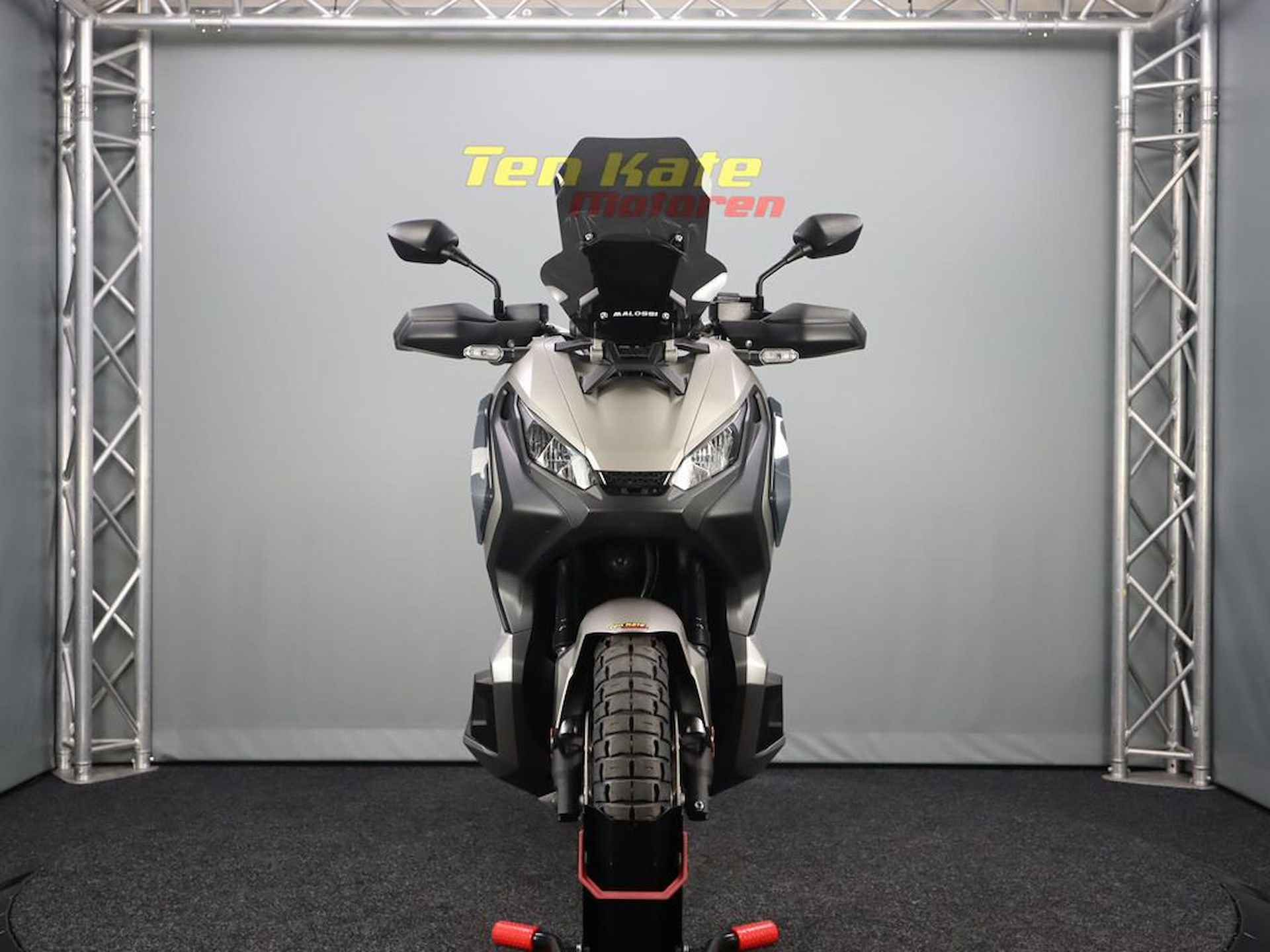 Honda X-ADV 750 - 5/12