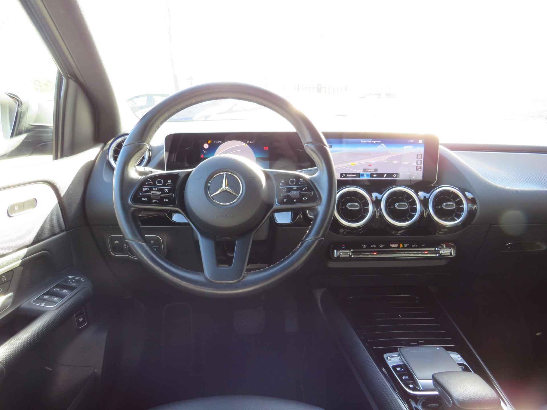 Mercedes-Benz B-Klasse 200d Premium Plus| 150-PK| EURO-6| | Automaat | Cruise Control | Navigatie | Inc. BOVAG-Garantie - 30/70