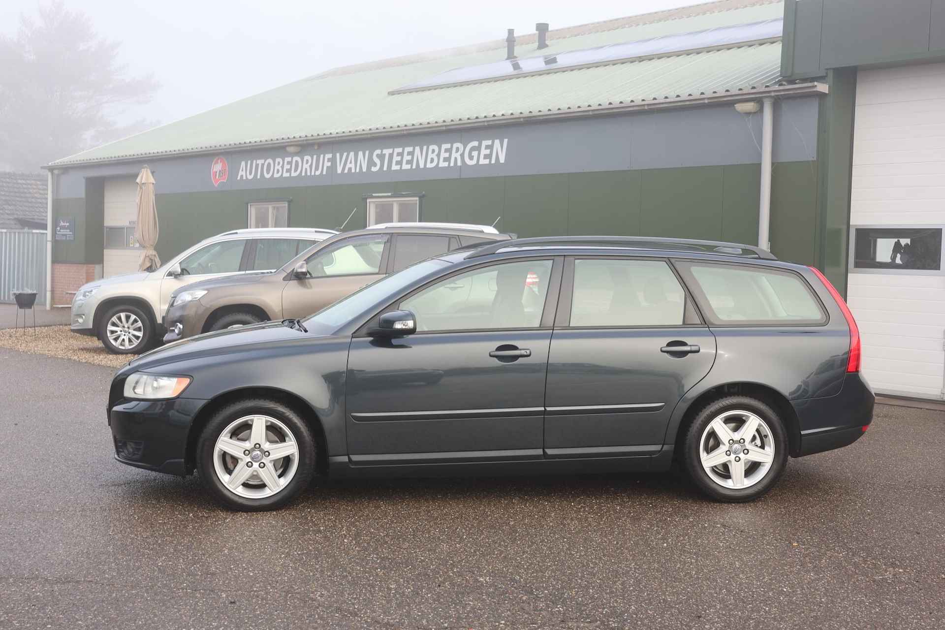 Volvo V50 1.8 Edition I NL, Boekjes, Bijzondere FRAAIE Station, SAFETY FIRST .. Climate Control L+R, Cruise control, Audio, All Season, enz. - 6/47