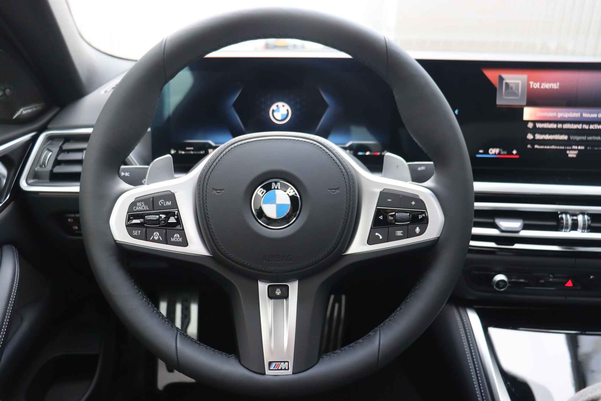 BMW 4 Serie Coupé 430i High Executive M Sport Automaat / Schuif-kanteldak / Trekhaak / Parking Assistant Plus / Adaptief M Onderstel / Comfort Access / Driving Assistant Professional - 11/23