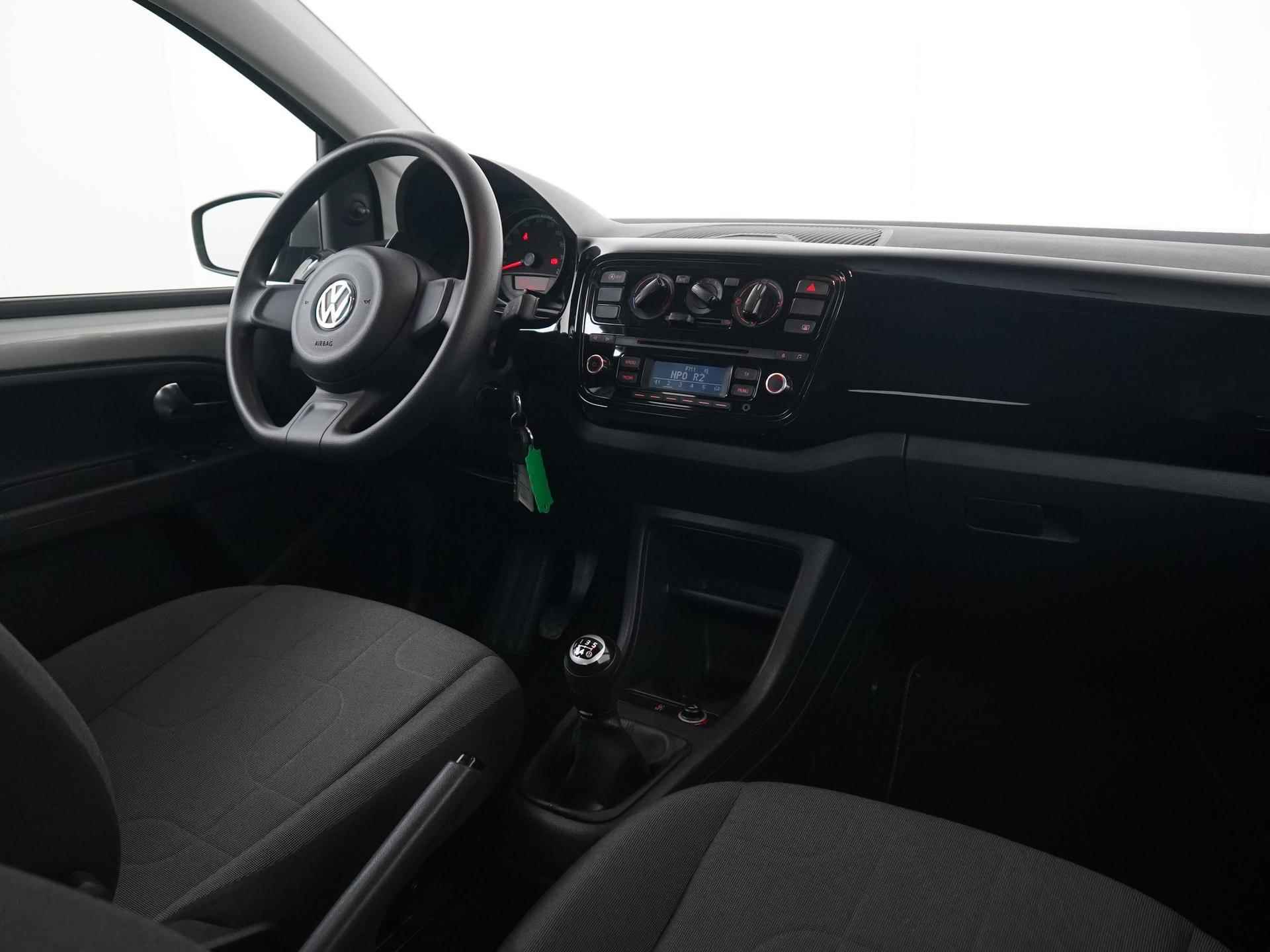 Volkswagen Up! 1.0 move up! BlueMotion | Airco | Zondag Open! - 2/28