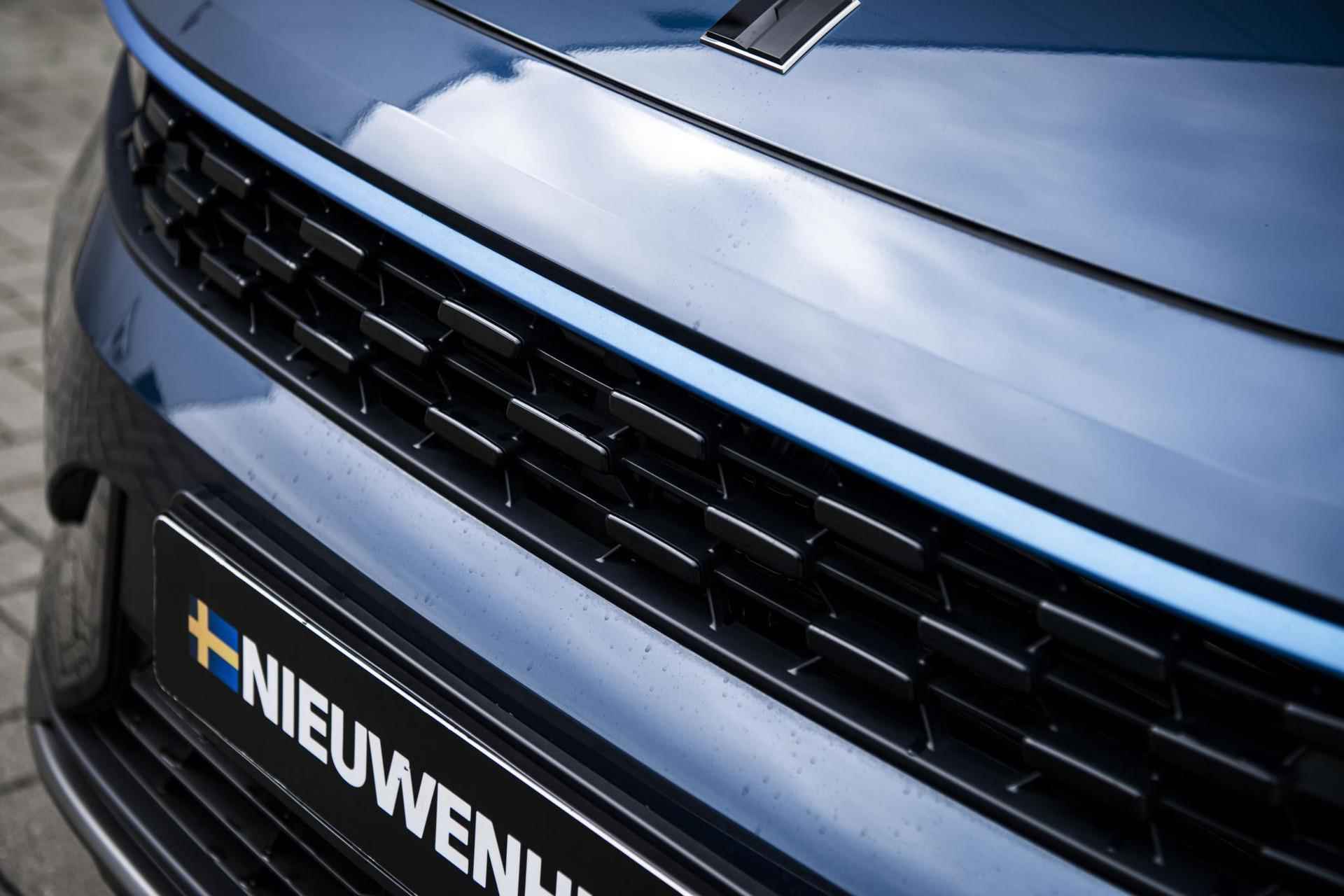 Lynk & Co 01 Plug-in Hybrid | 69 KM Elektrisch Rijden | Panoramadak | Camera | Adaptieve Cruise Control | Elek. Achterklep | Stoelverwarming | Apple Car Play | Parkeersensoren voor + achter - 23/24