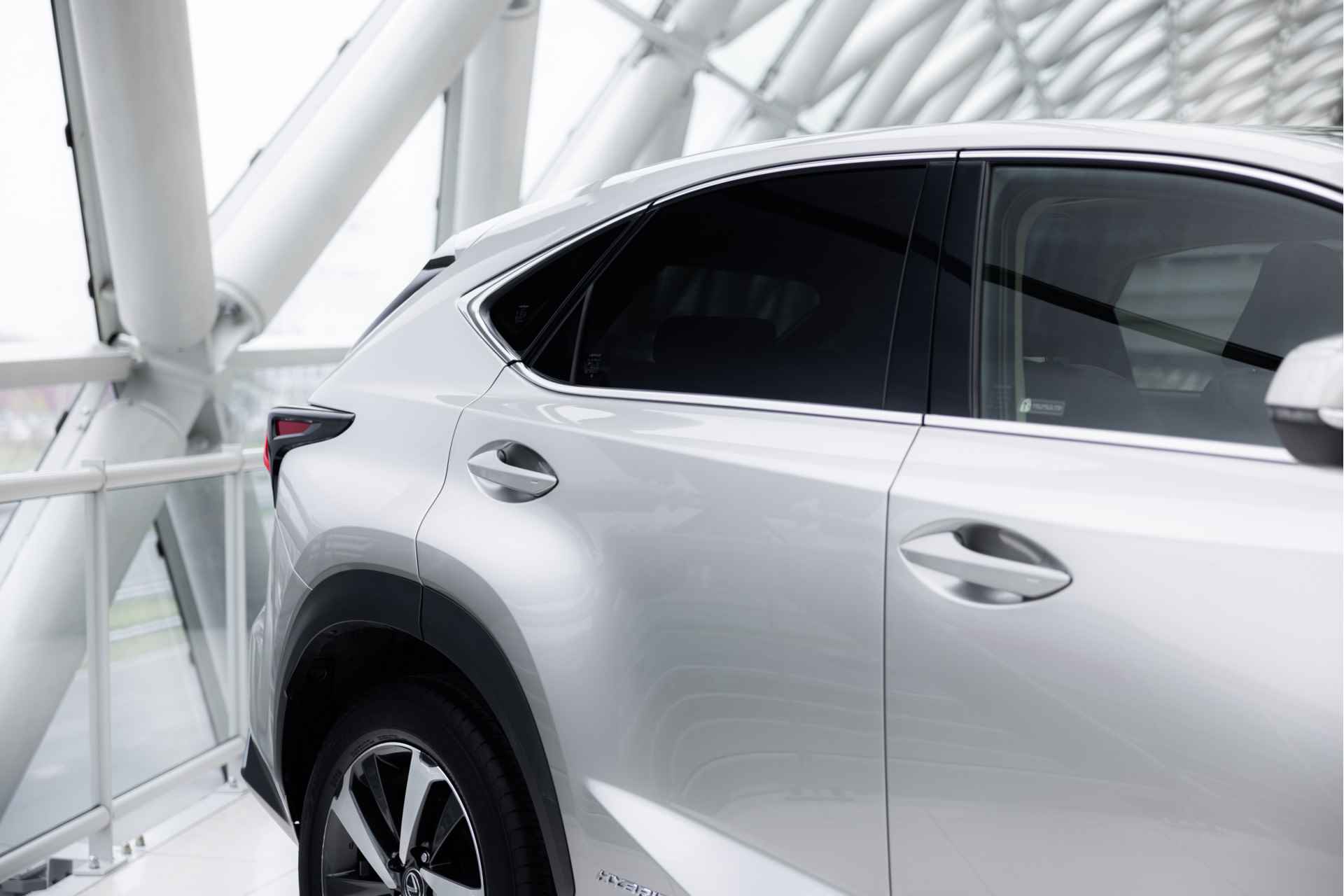 Lexus NX 300h AWD President Line Limited | Mark Levinson | Panoramadak | Stoelgeheugen | - 55/63