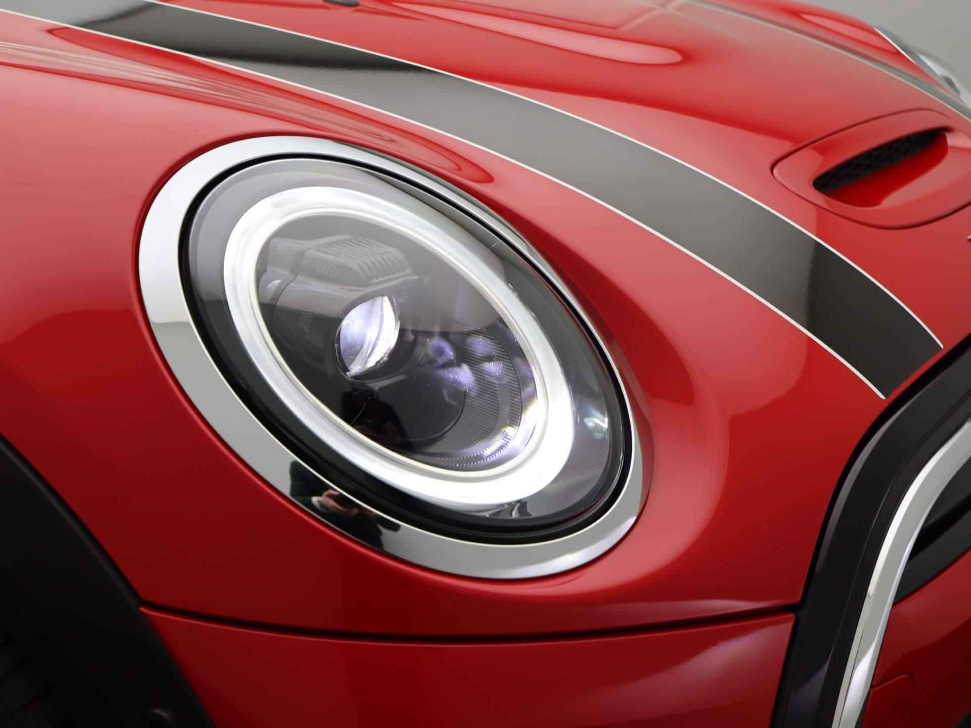 MINI Electric Cooper SE Camden Edition Premium Plus Pakket + Glazen panoramadak + Achteruitrijcamera + Harman-Kardon + Park Assistant + Driving Assistant + LED - 20/23