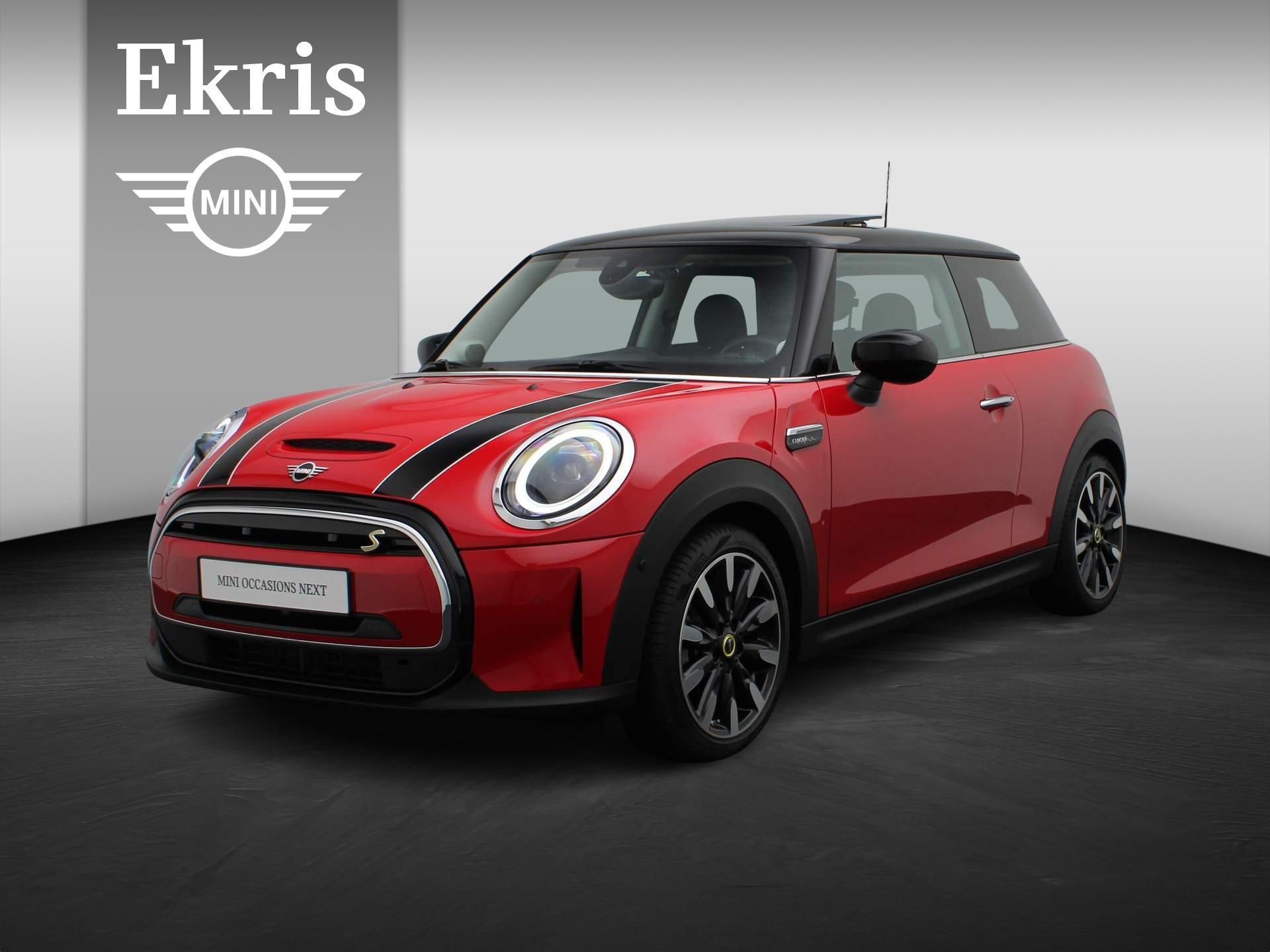 MINI Electric Cooper SE Camden Edition Premium Plus Pakket + Glazen panoramadak + Achteruitrijcamera + Harman-Kardon + Park Assistant + Driving Assistant + LED