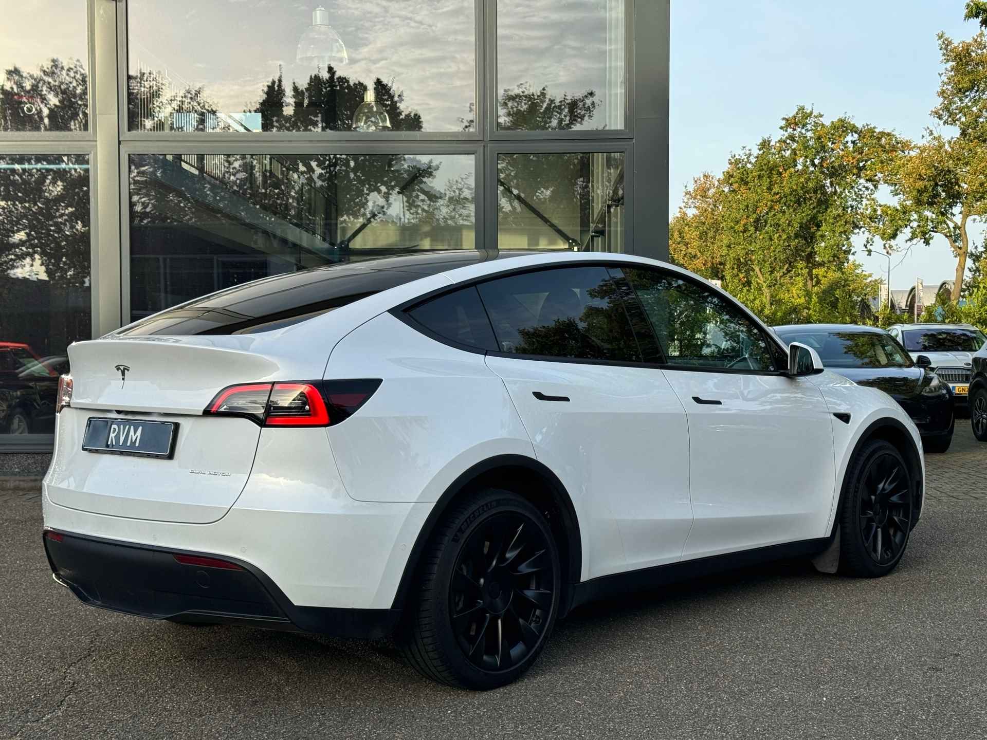 Tesla Model Y Long Range AWD 75 kWh | AUTOPILOT | LEDER | TESLA GARANTIE T/M 9-2026 - 6/39