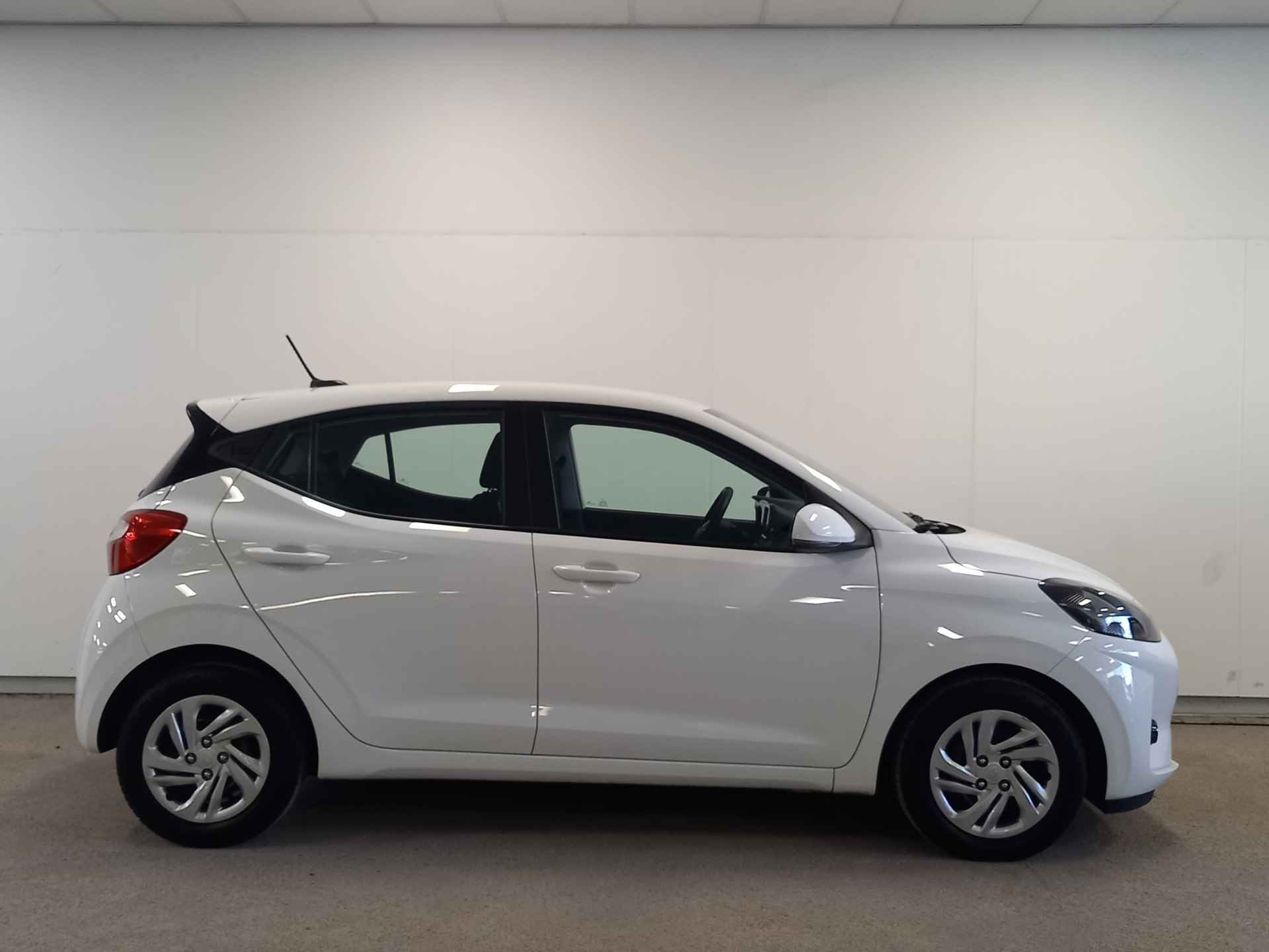 Hyundai i10 1.0 Comfort Zuinige stadsauto ! - 24/34