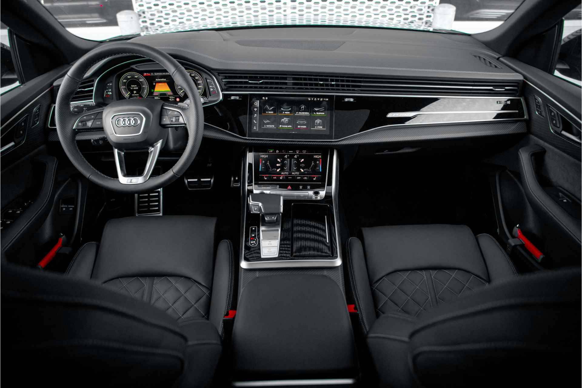 Audi Q8 55 TFSI e quattro Pro Line S | Panoramadak | Vierwielbesturing | Tour & City | B&O | Leder | Servosluiting - 9/68