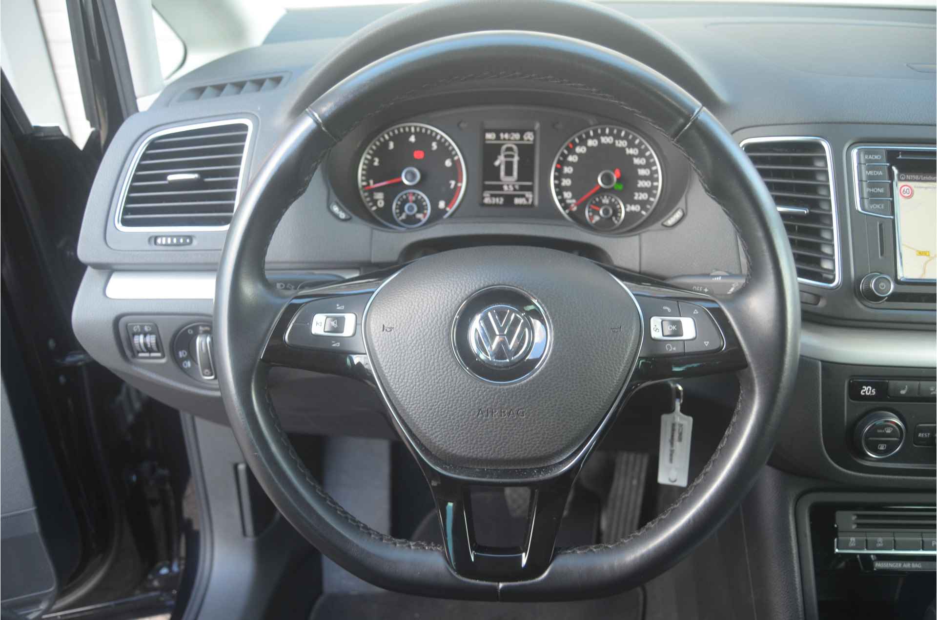 Volkswagen Sharan AUTOMAAT 7 pers. 12 mnd. garantie. - 24/41