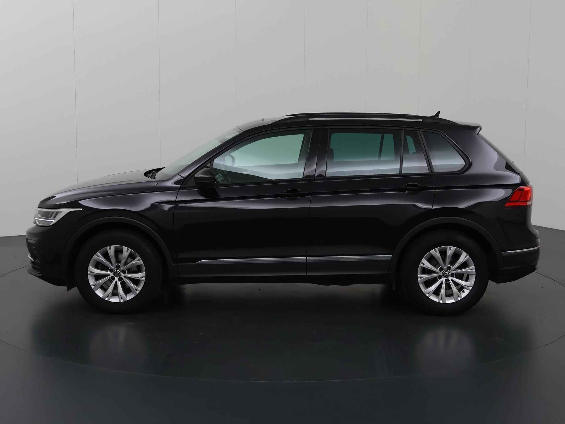 Volkswagen Tiguan 1.5 TSI Life | Trekhaak | Panoramadak | Navigatie | Stoelverwarming | Climate Control | Carplay | - 6/42